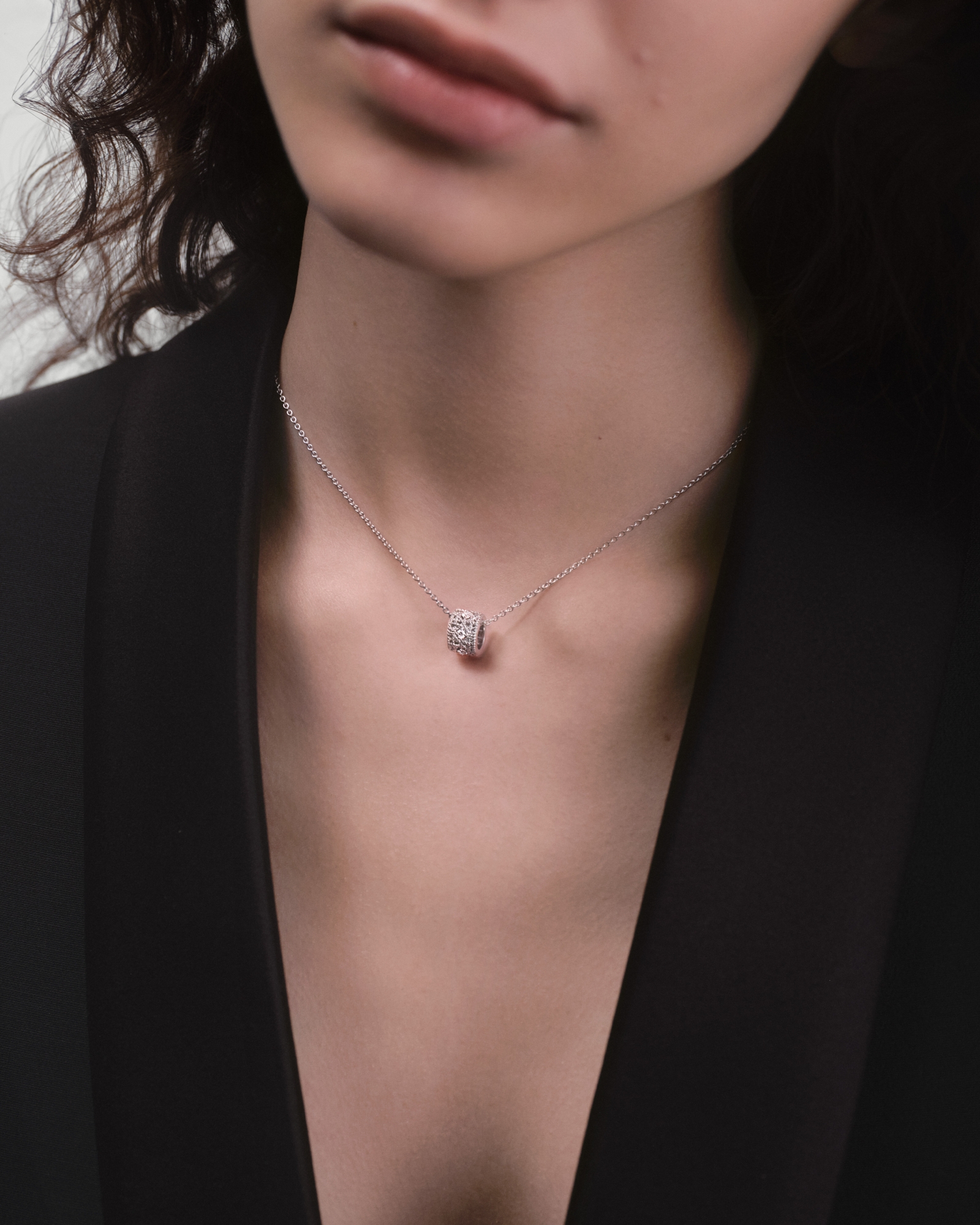 My Dior Necklace White Gold and Diamonds | DIOR
