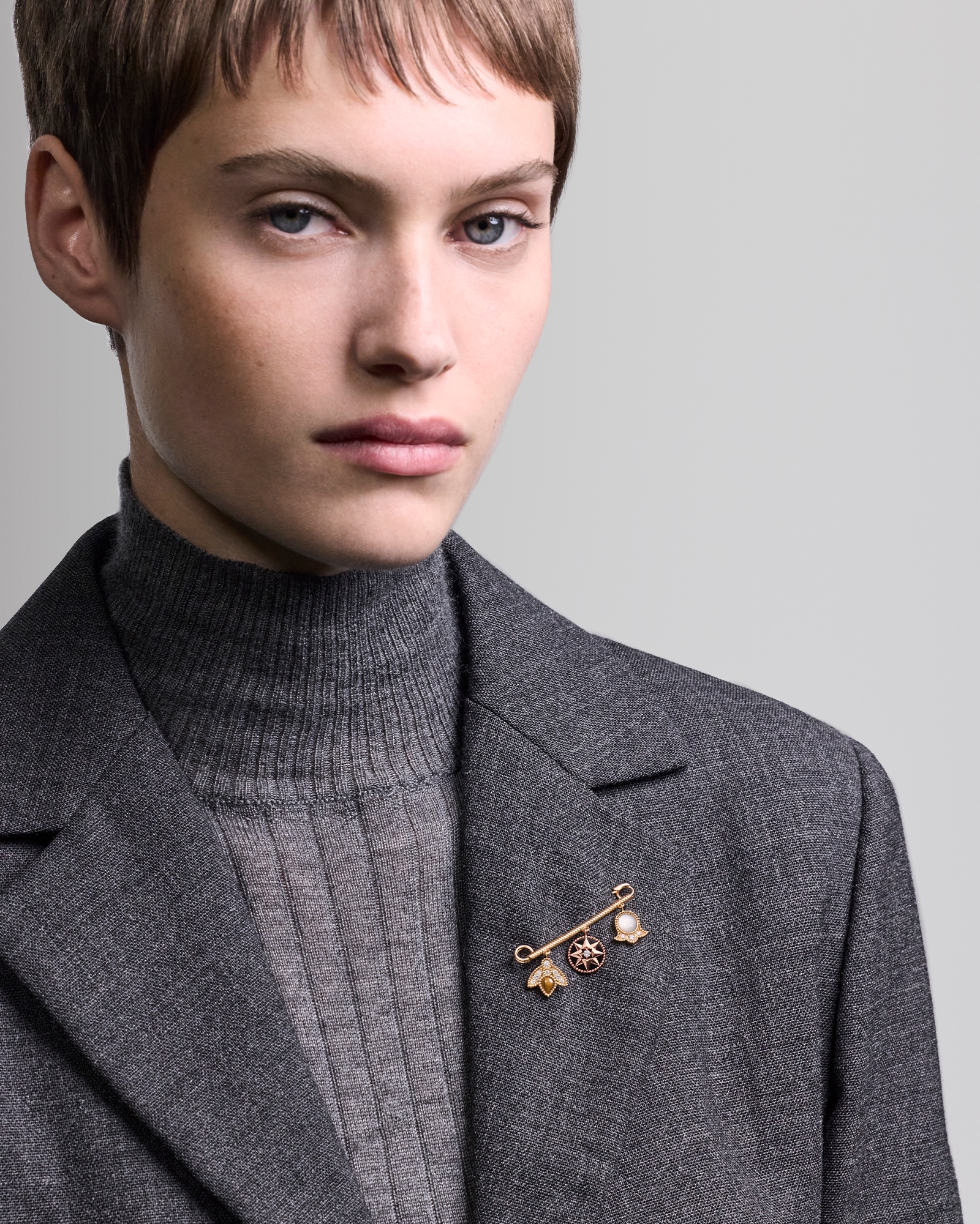 Look Charms Brooch Yellow and Pink Gold, Diamonds and Ornamental Stones E01