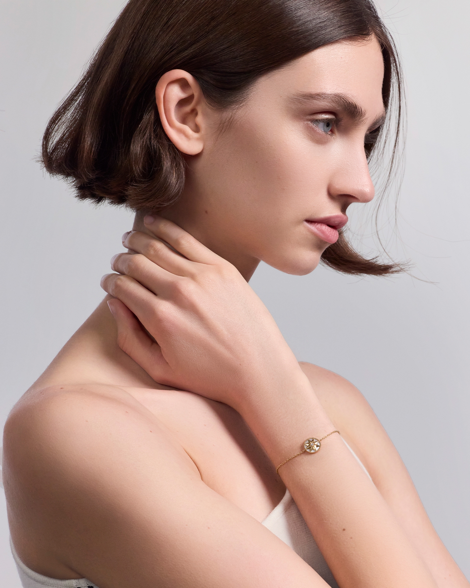 look_image_alt_prefix Rose des Vents 手鍊 黃金、鑽石和珍珠貝母 E01