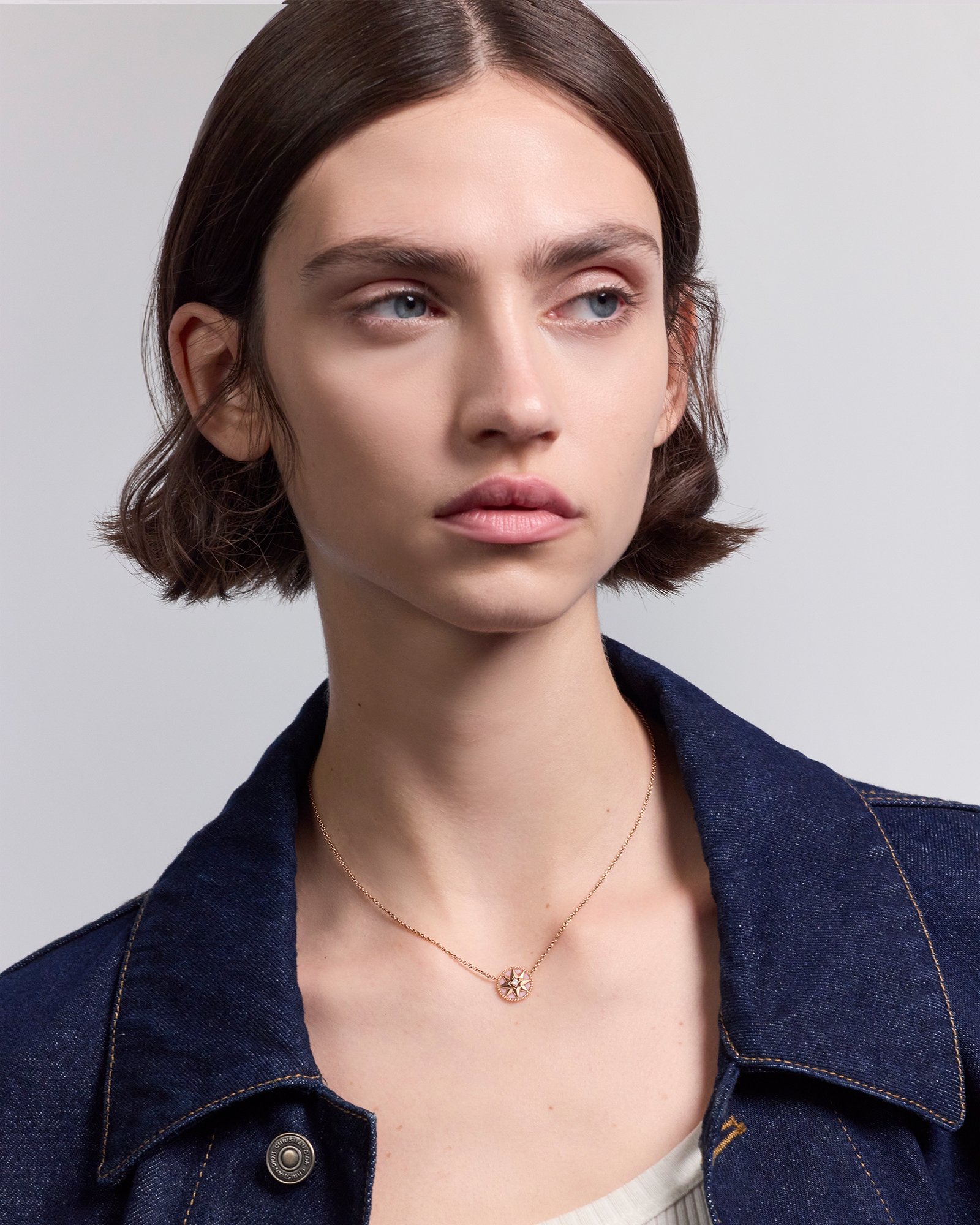 Look Collier Rose des Vents Or rose, diamant et opale rose E01