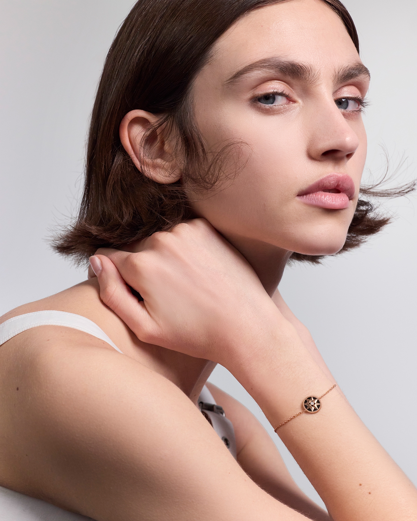 Look Rose des Vents Bracelet Pink Gold, Diamond and Onyx E01