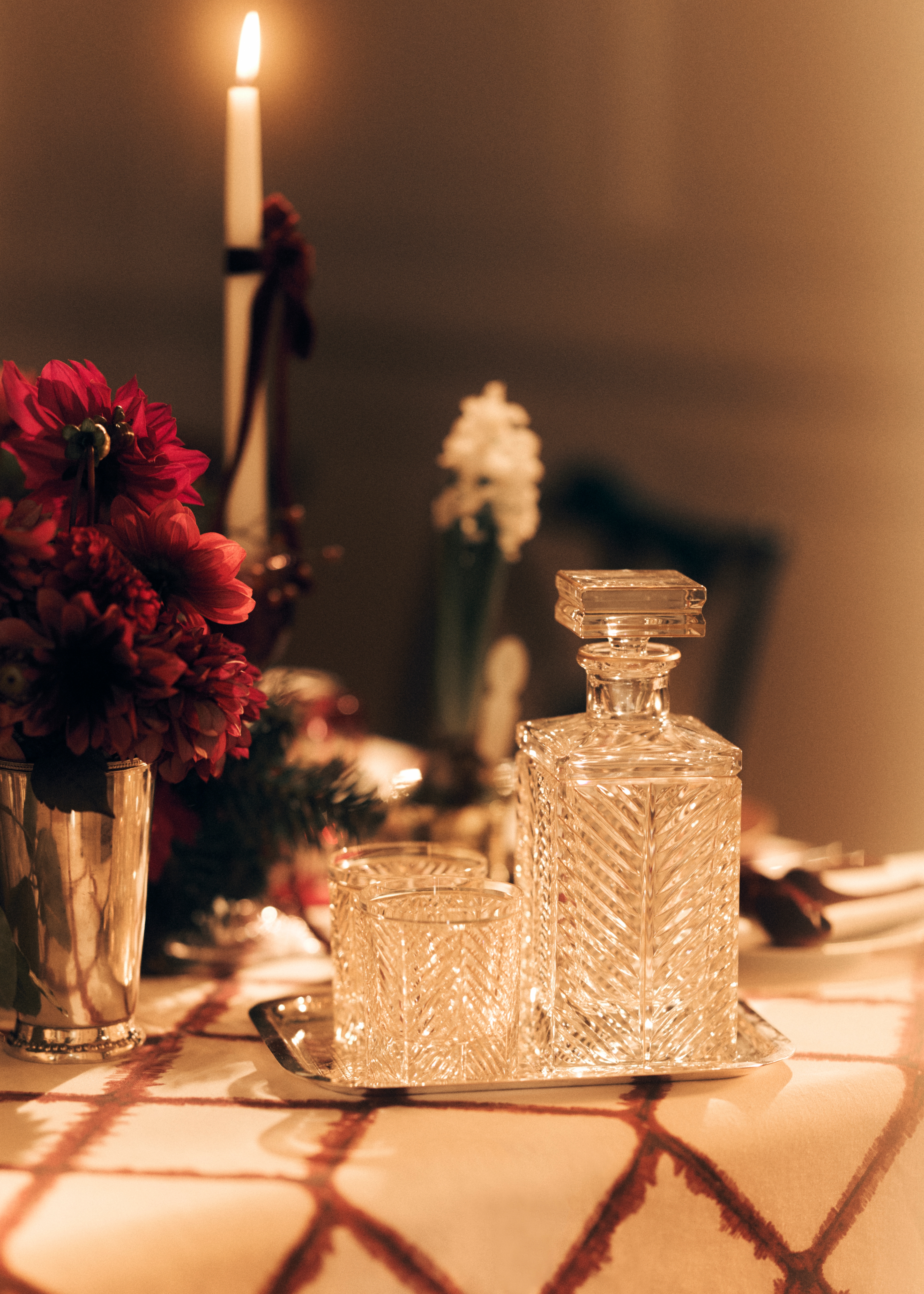 Look Whiskey Glass Hand-Painted Transparent Crystal E04