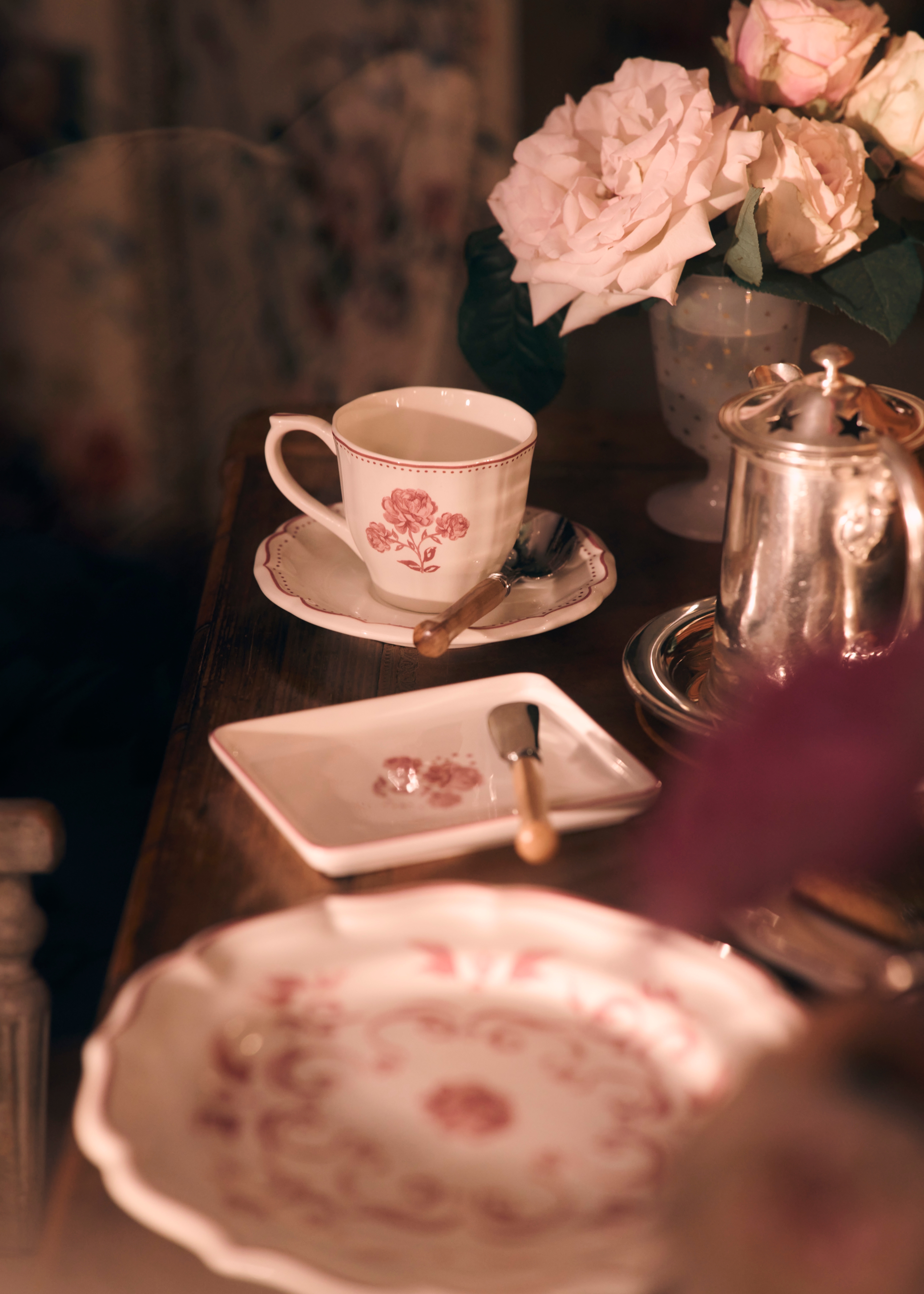 look_image_alt_prefix 찻잔 장미 모티브 세라믹 E06