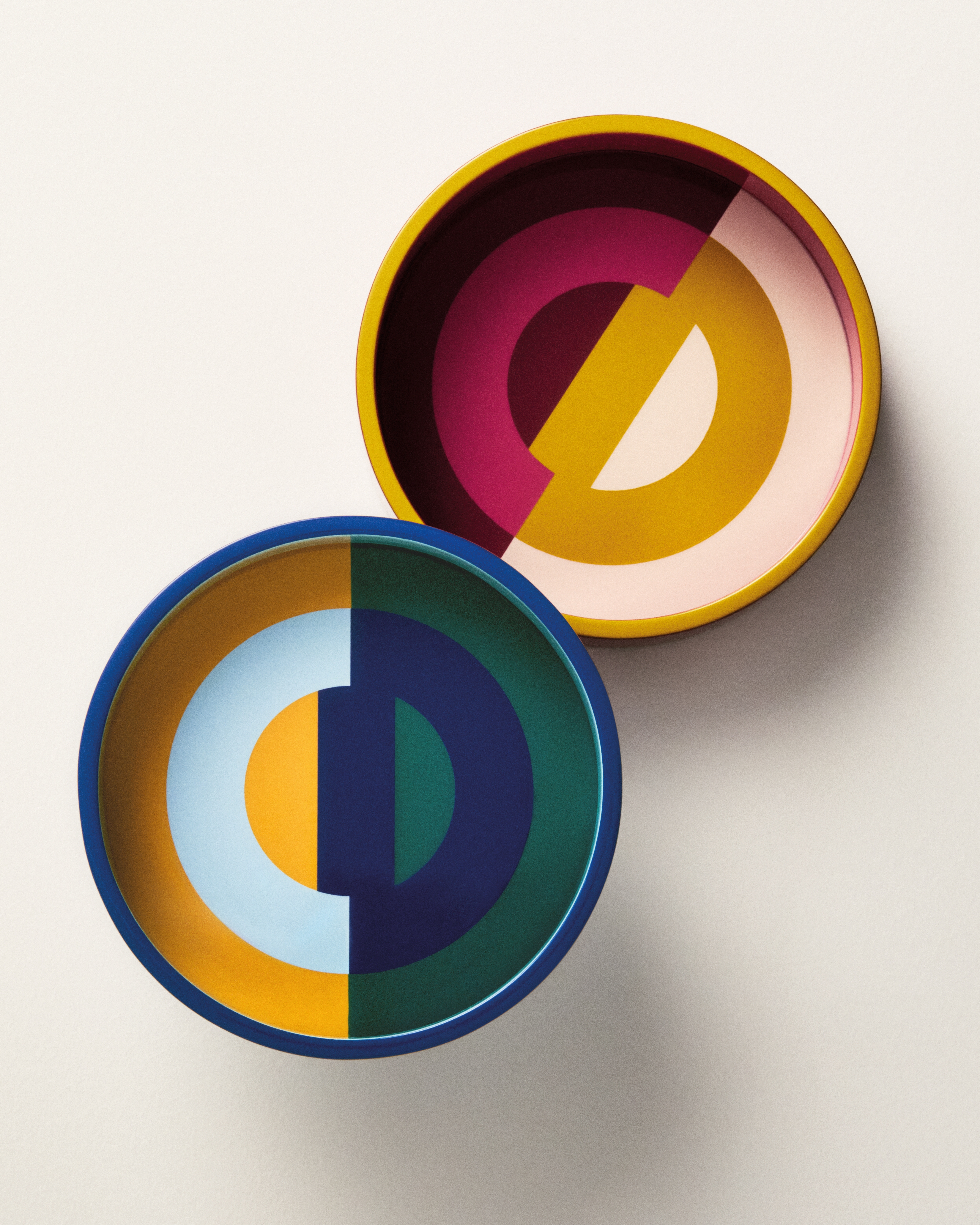 Look Trinket Tray Lacquered Wood with Pink and Yellow CD Entrelacés Motif E14