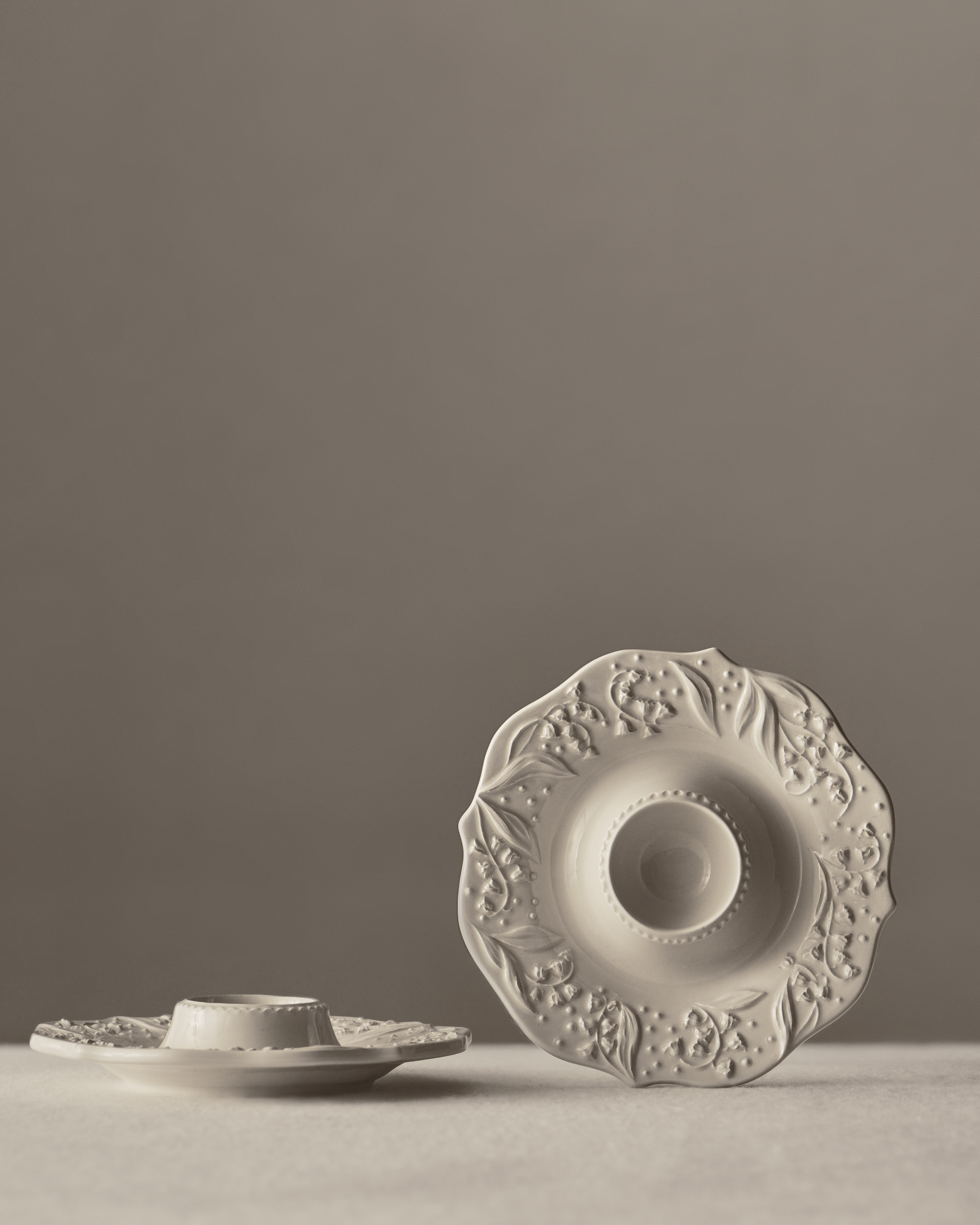 Look Set of Two Egg Cups White Ceramic with Raised Lily Dior Motif E10