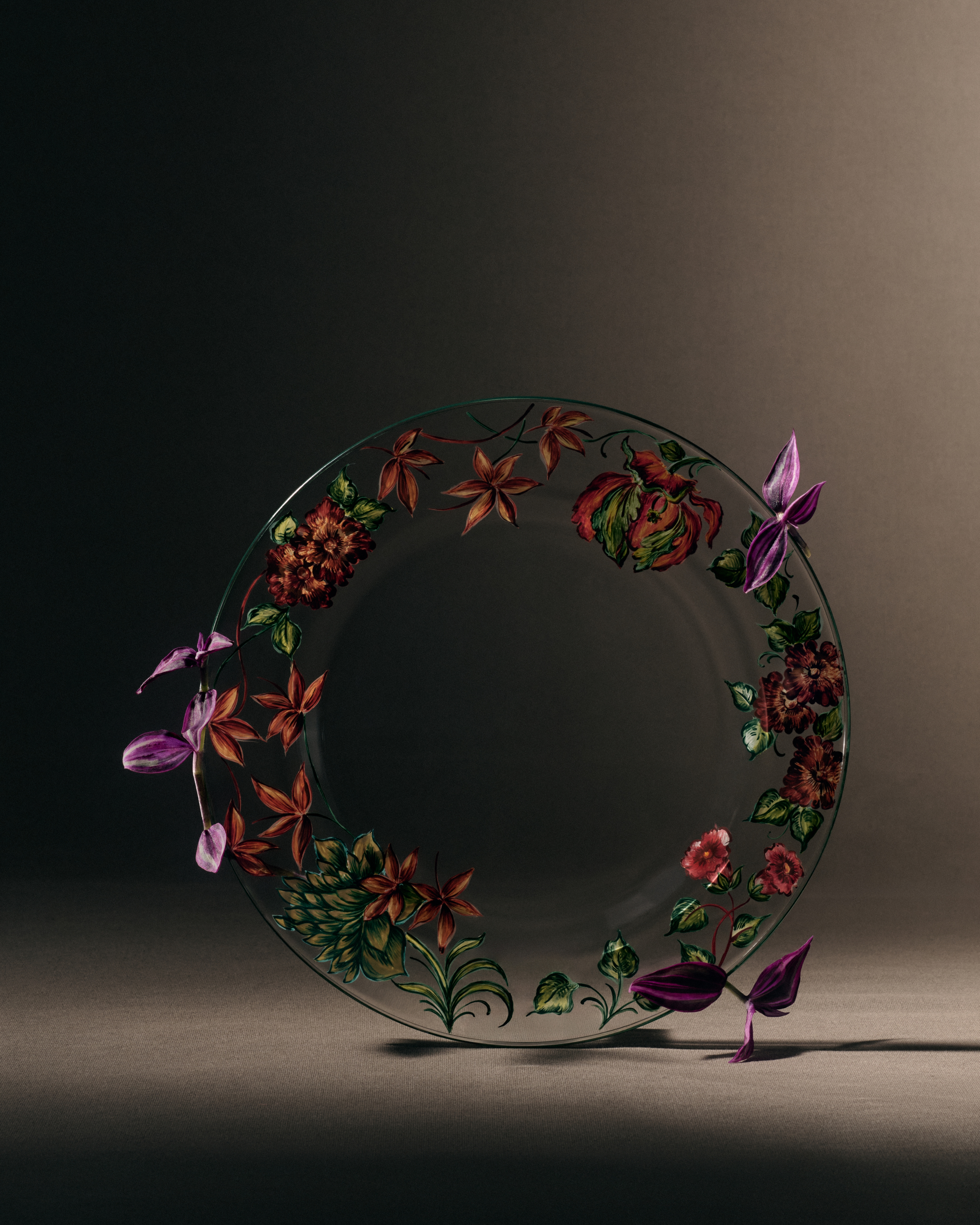 Dinner Plate Glass with Multicolor Floral Motif E01