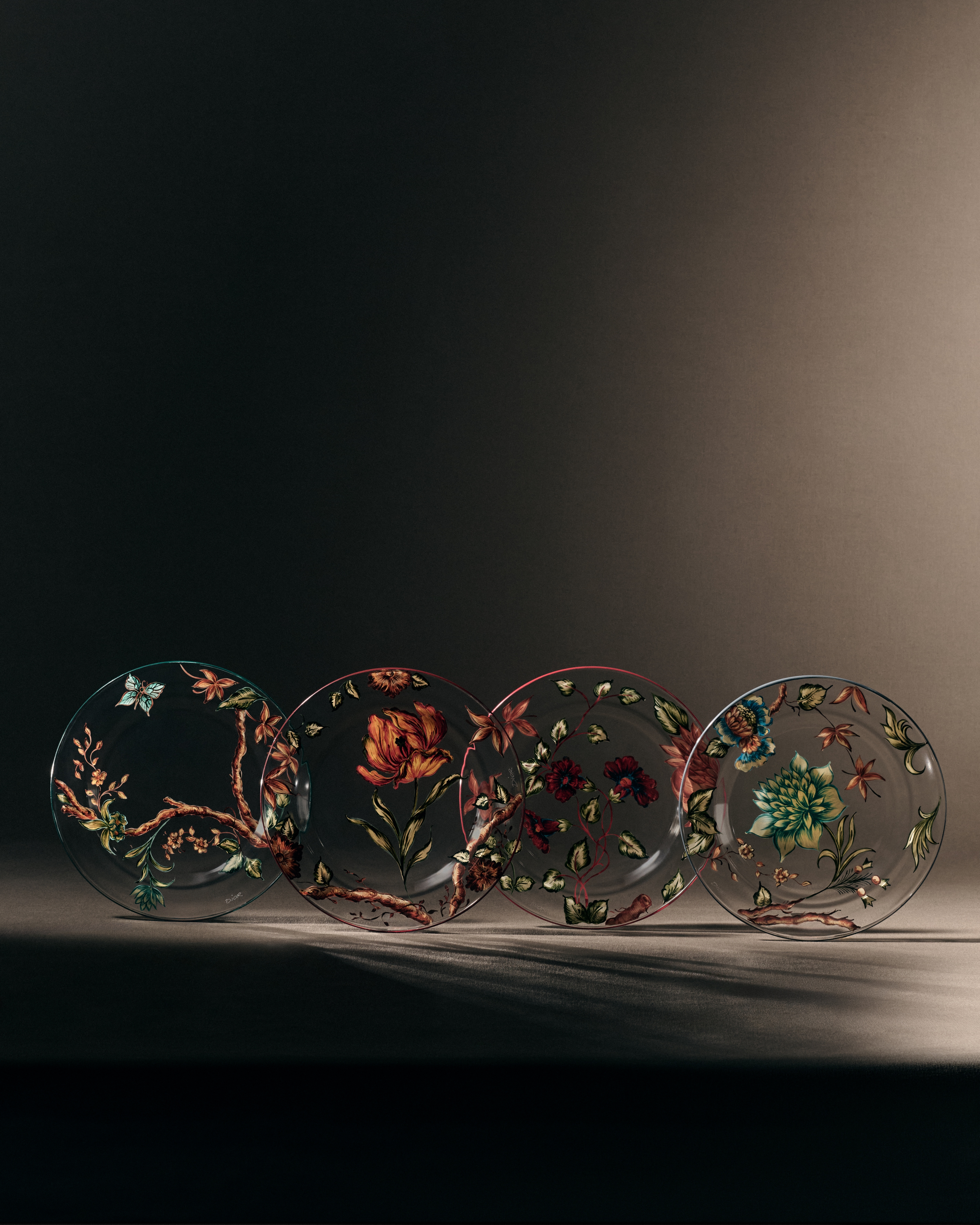 Dessert Plate Glass with Multicolor Thistle Motif E06