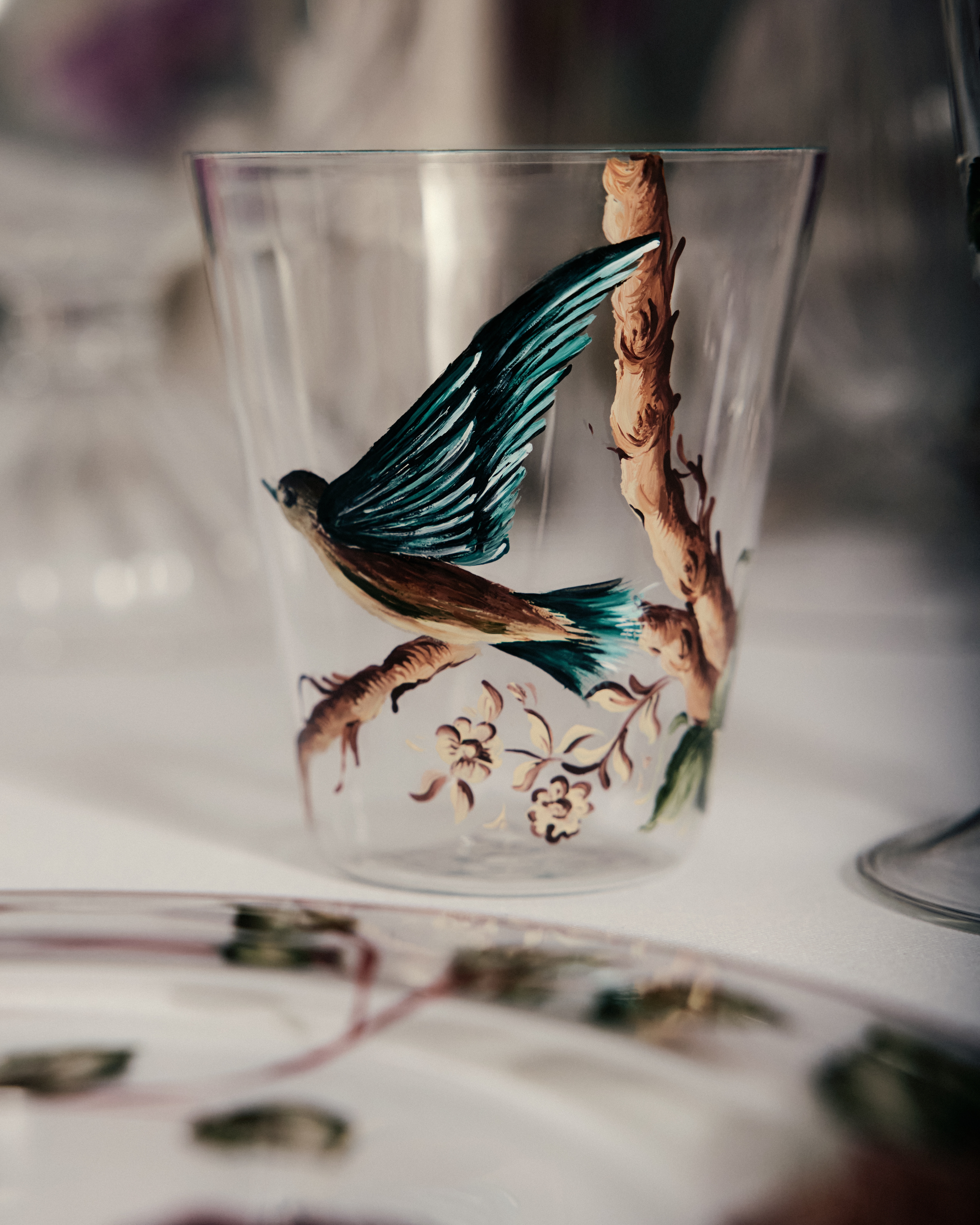 Look Water Glass Glass with Multicolor Bird Motif E09