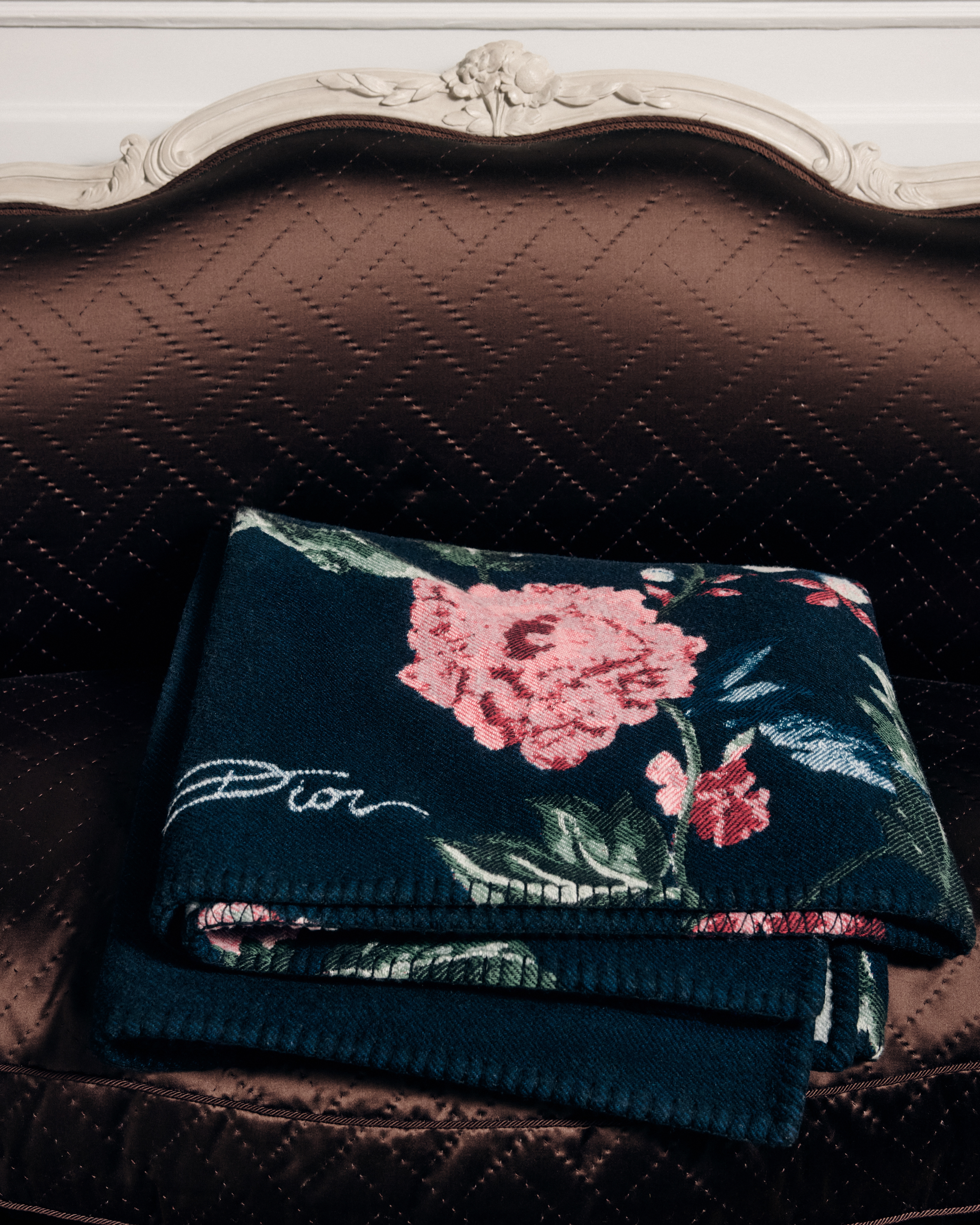 Look Blanket  Blue Wool and Cashmere Jacquard with Bird and Flower Motif E15