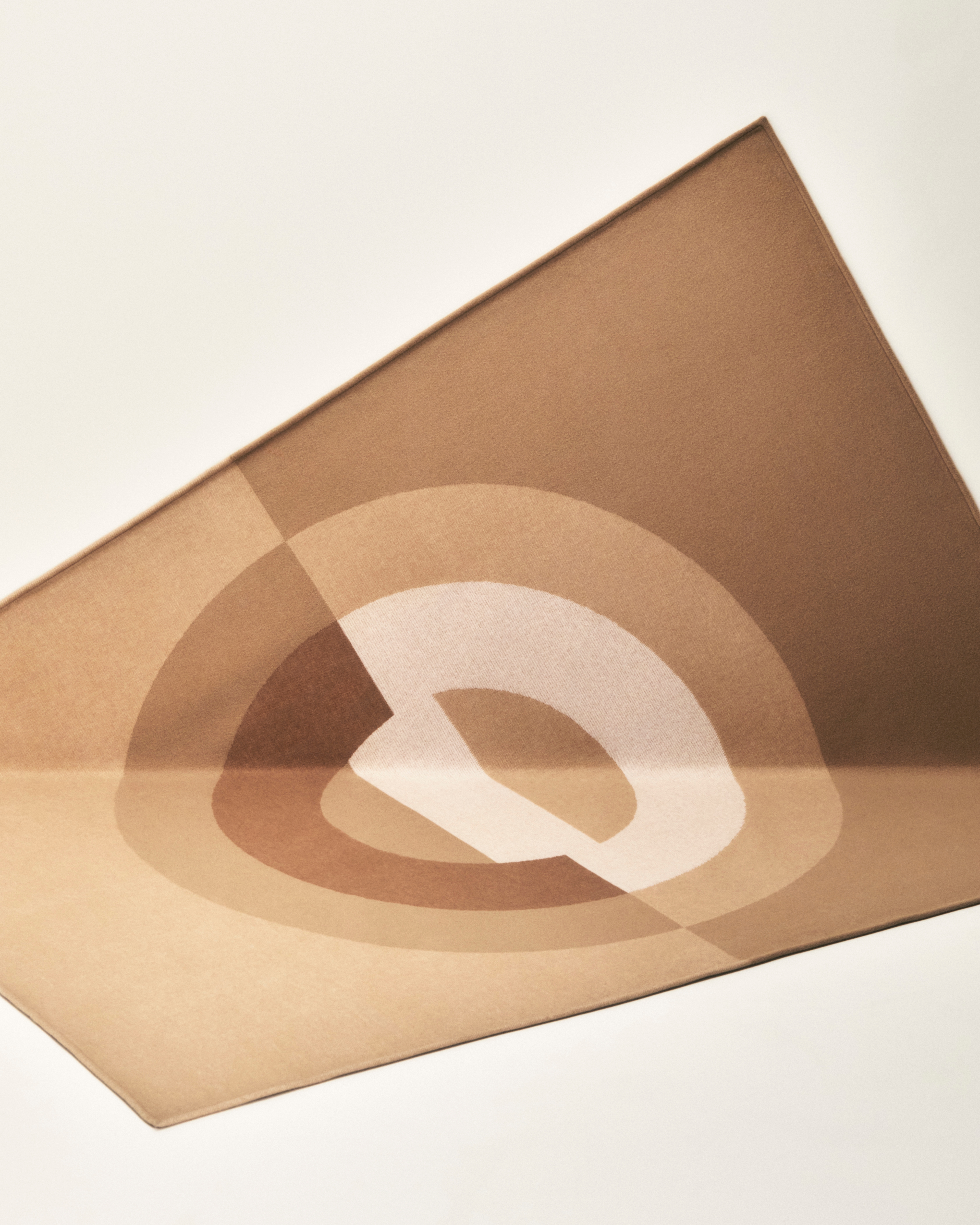 Blanket Beige CD Entrelacés Wool and Cashmere E17