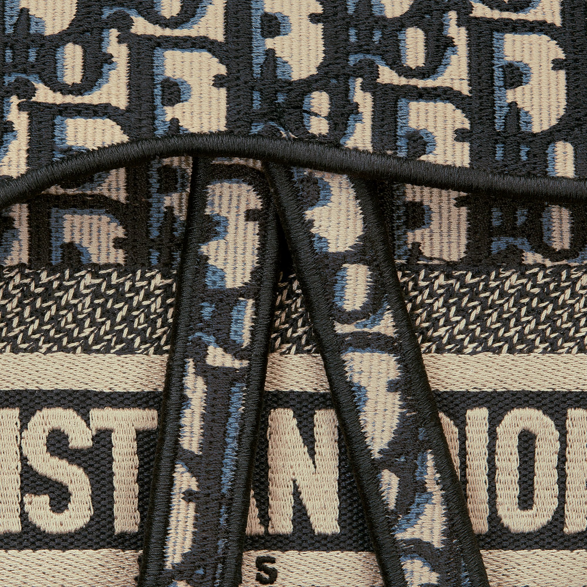 Saddle Bag Detailed view