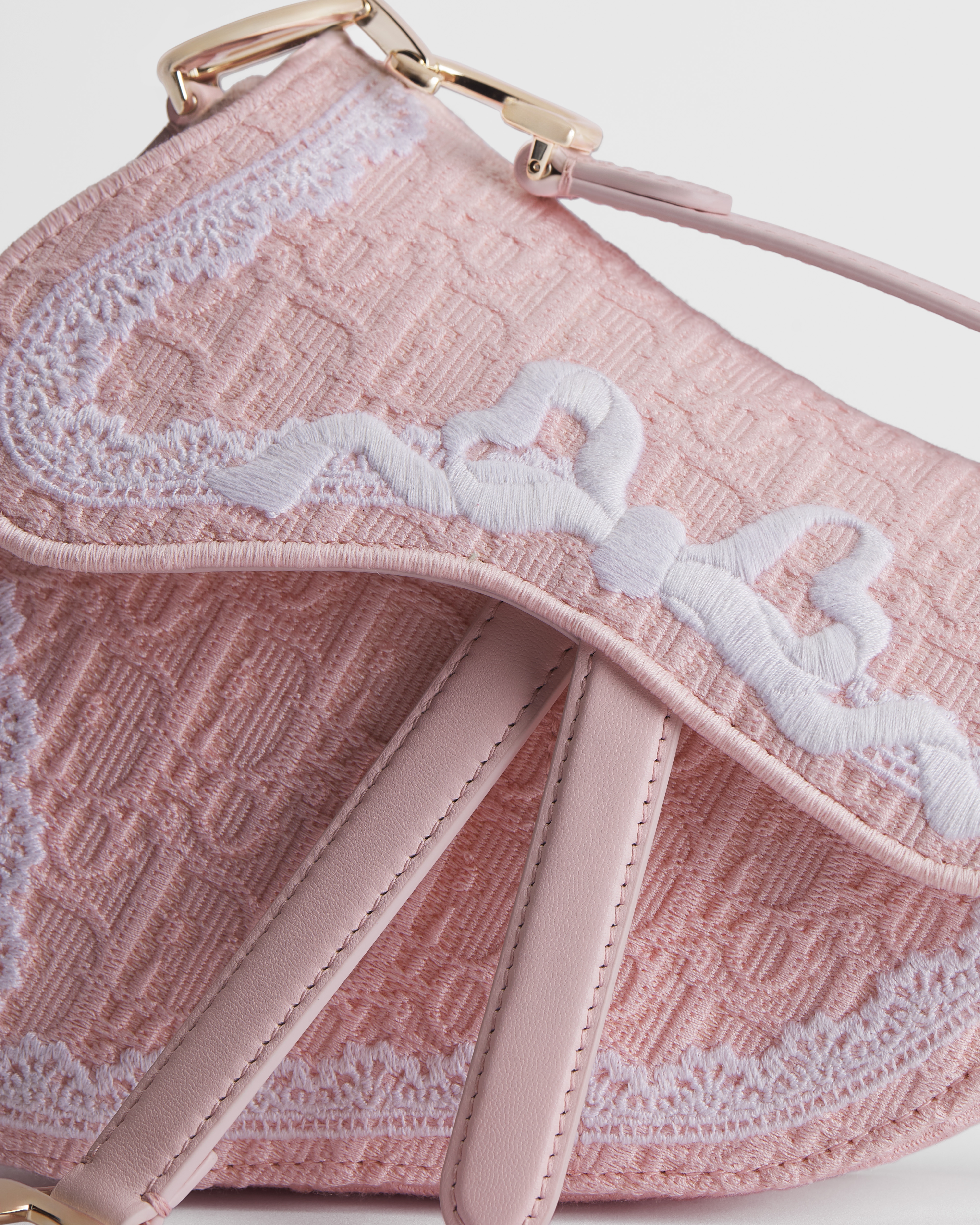 Small Saddle Bag with Strap Rose Soupir Dior Oblique Jacquard and White Lace E09