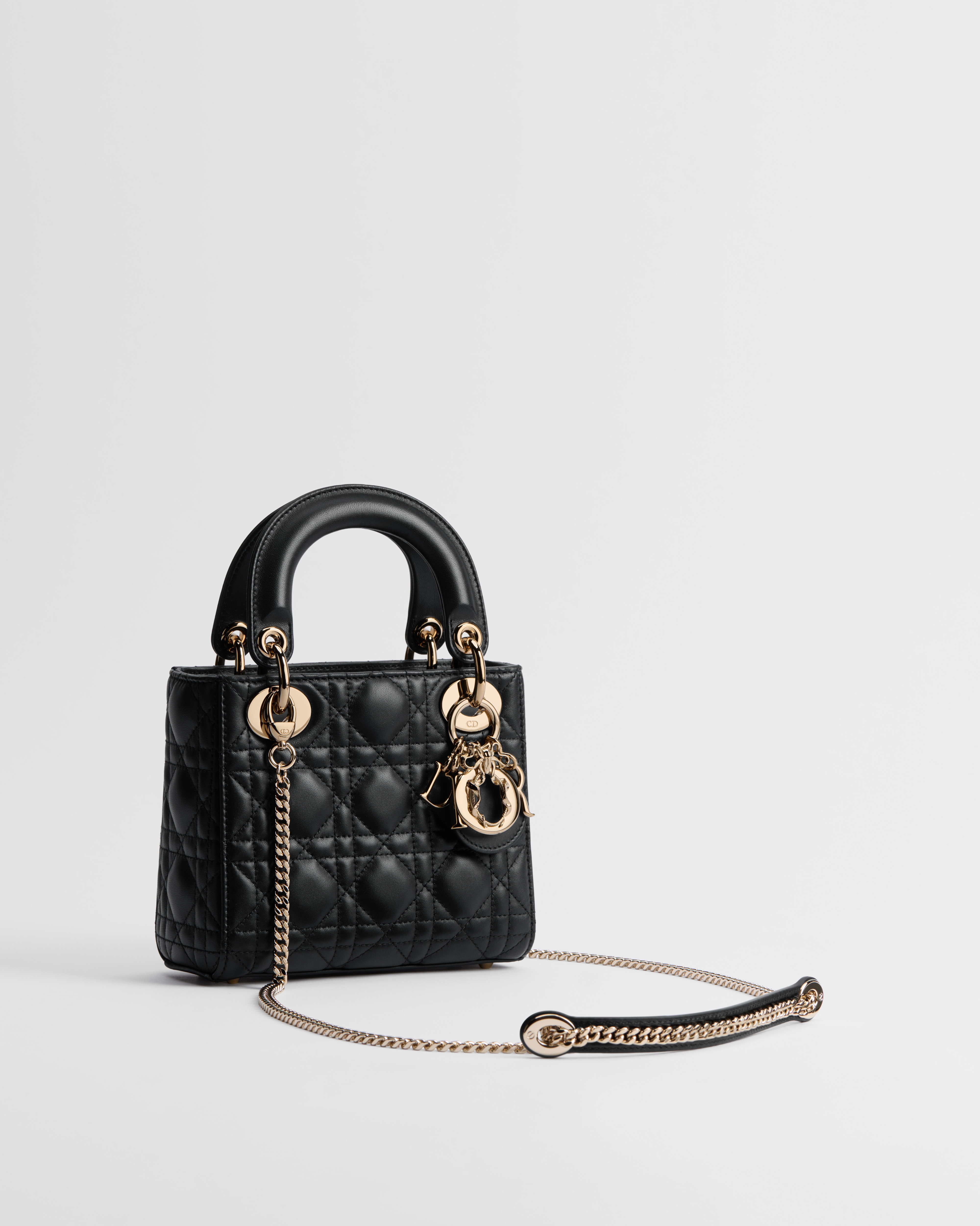 Mini Lady Dior Tasche mit Kette