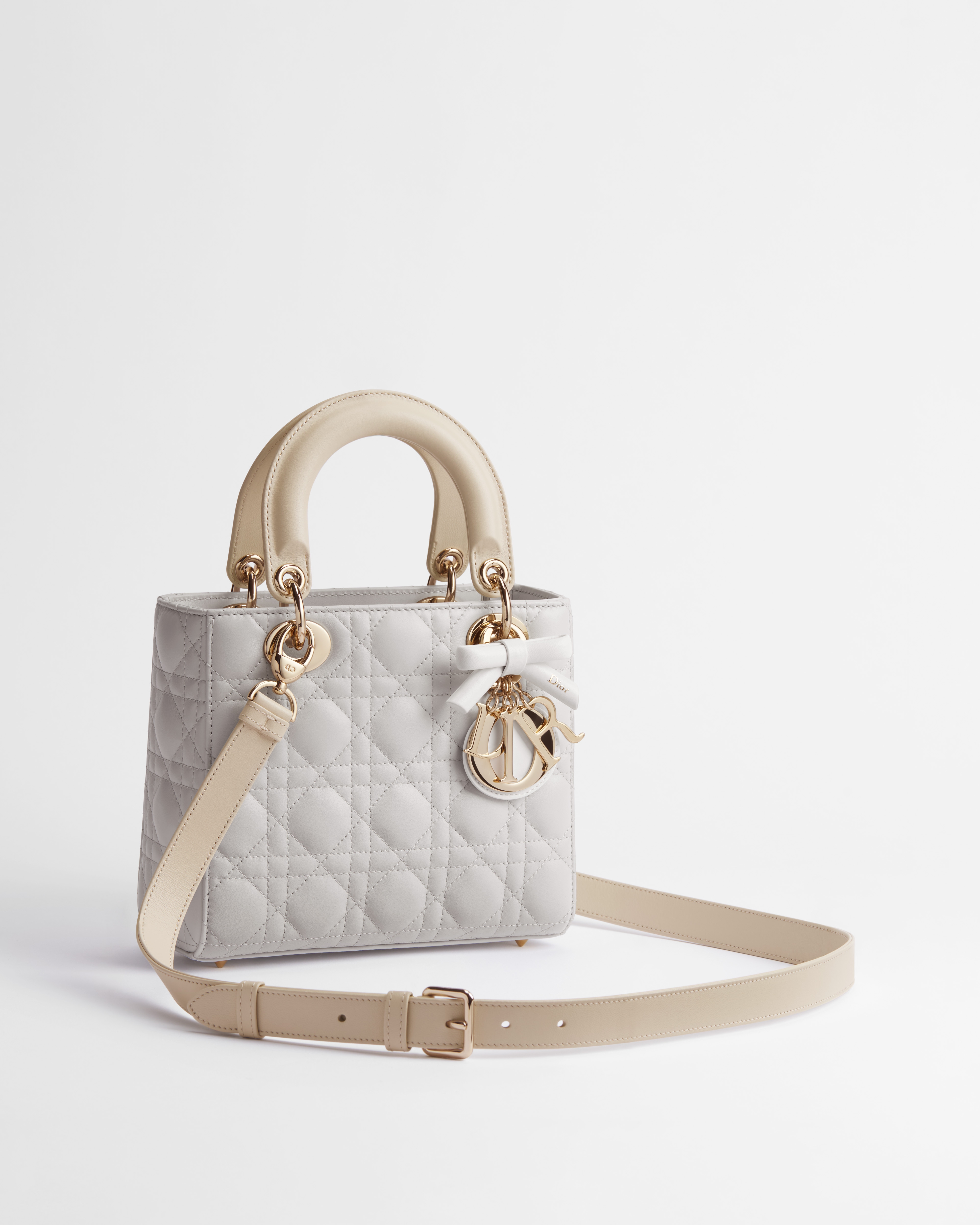 Kleine Lady Dior Tasche mit Trageriemen