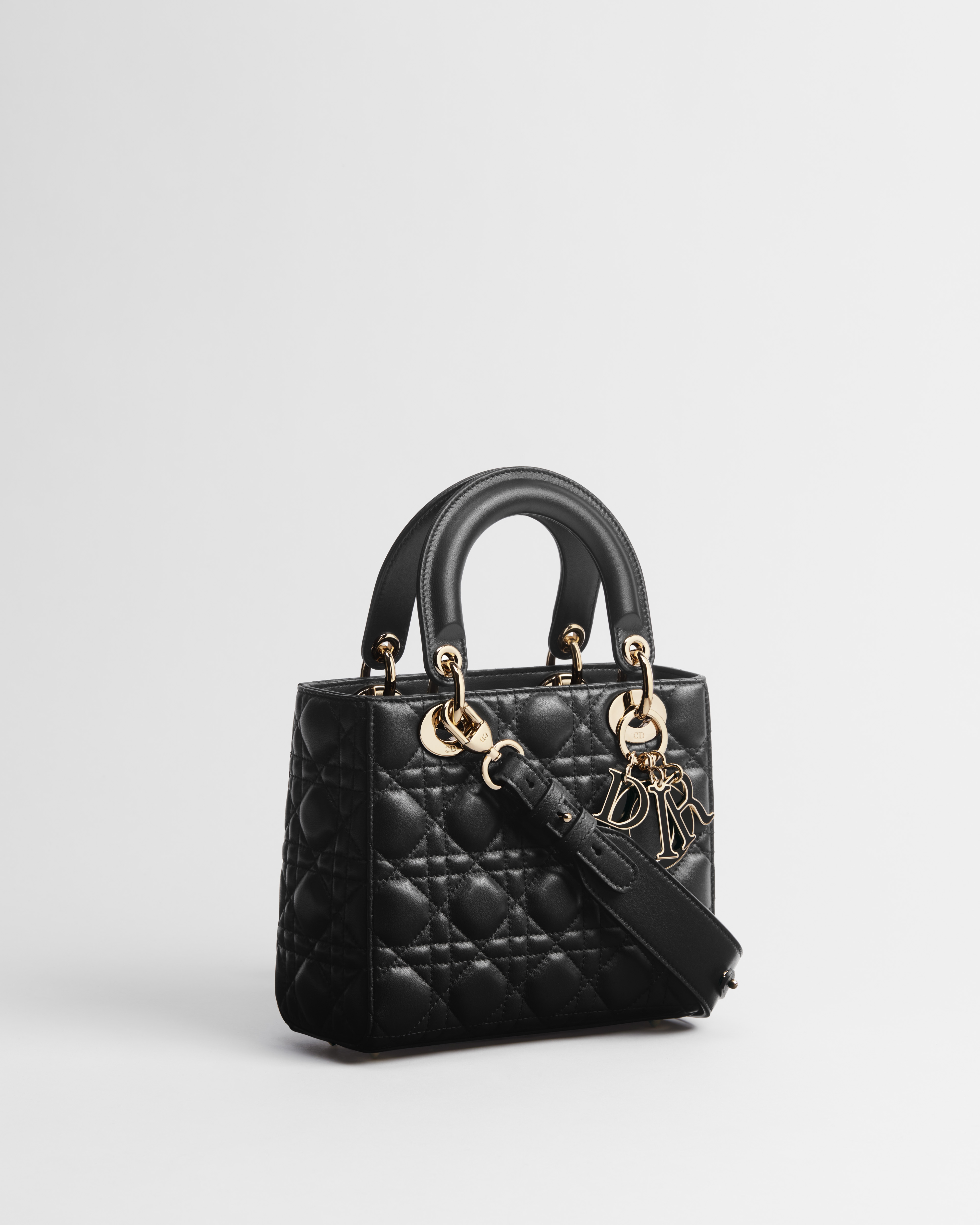 حقيبة Lady Dior My ABCDior بالحجم الصغير جلد الخروف الأسود بنمط كاناج E03