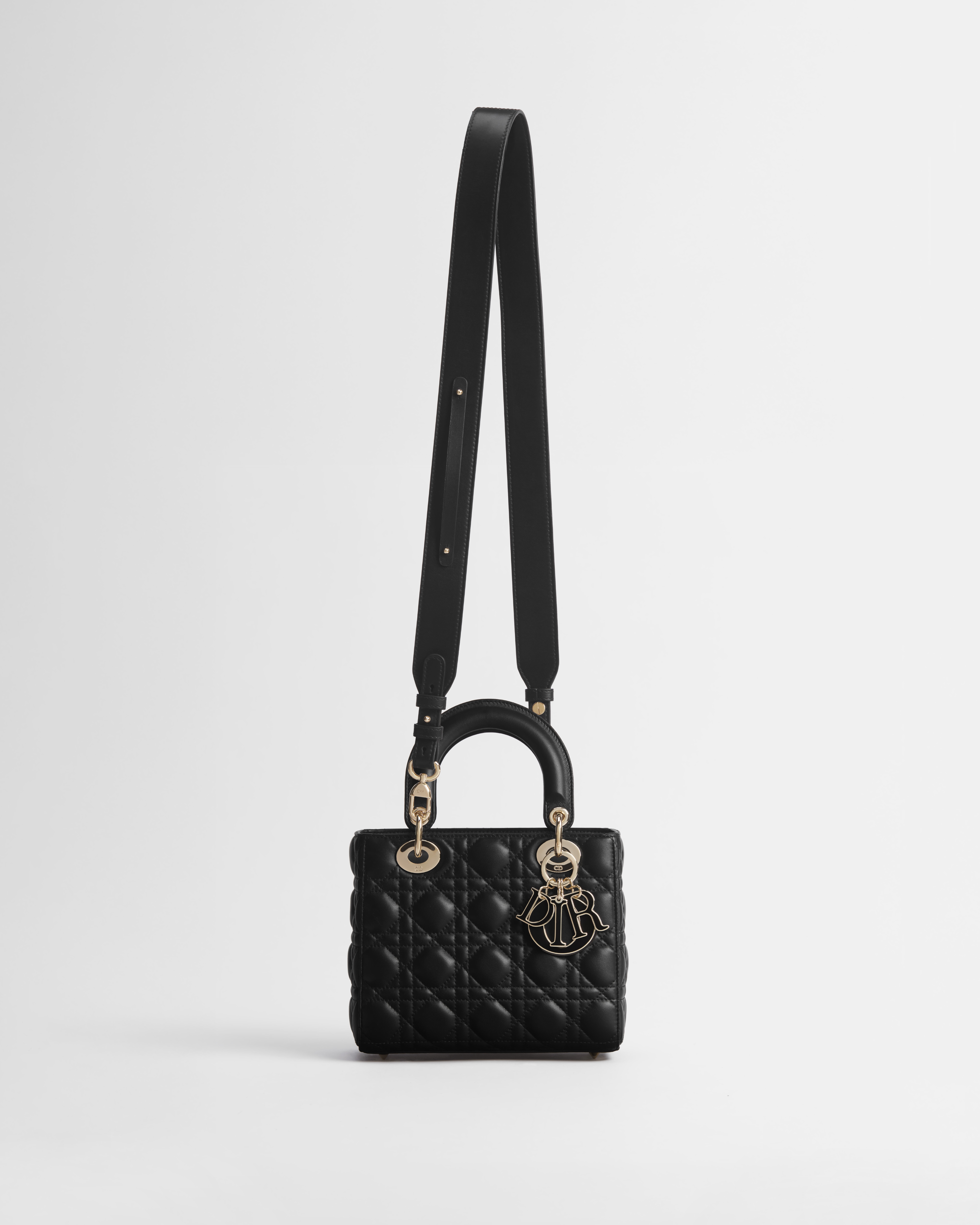 حقيبة Lady Dior My ABCDior بالحجم الصغير جلد الخروف الأسود بنمط كاناج E07