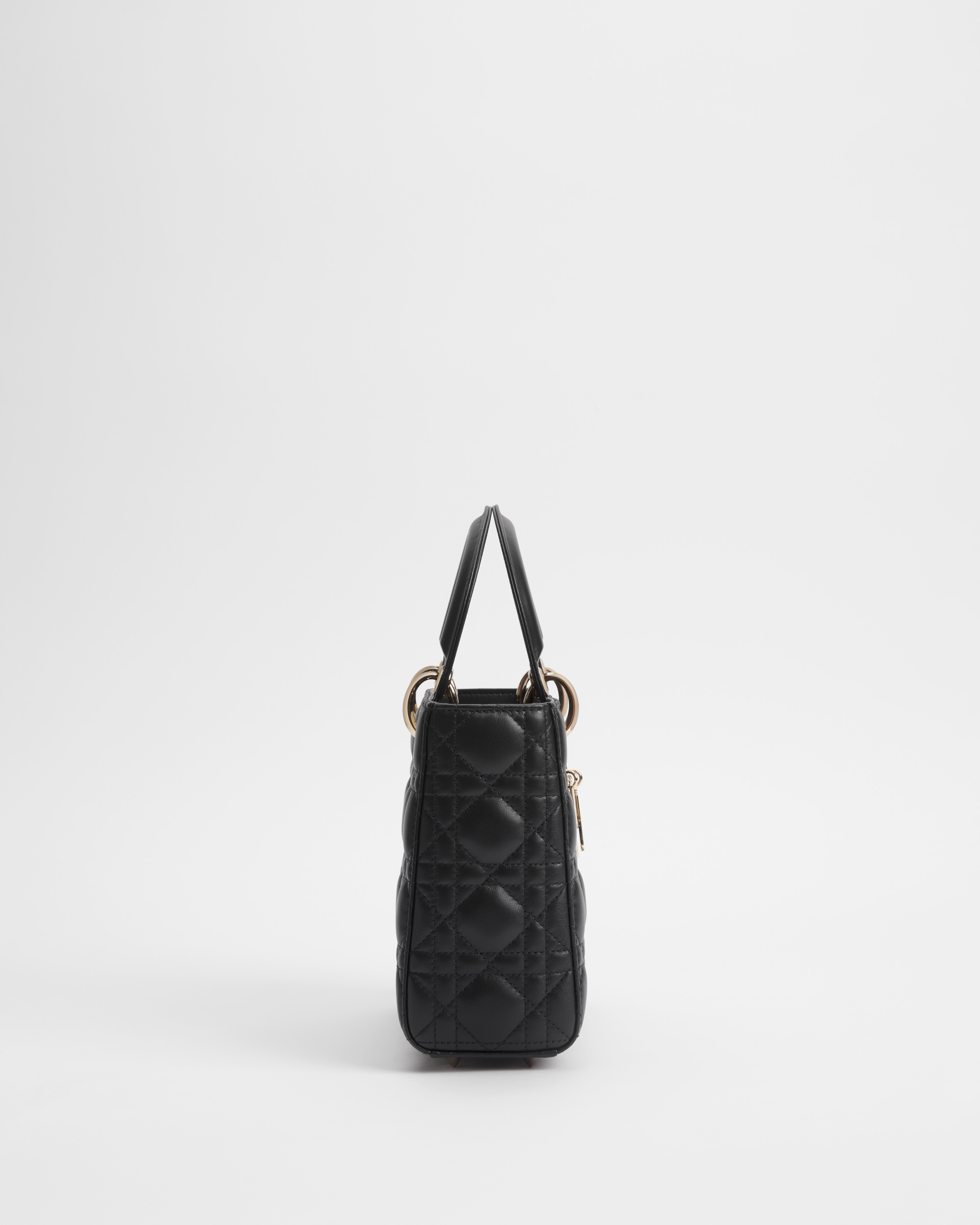 Lady Dior My ABCDior バッグ スモール カナージュ ラムスキン E02