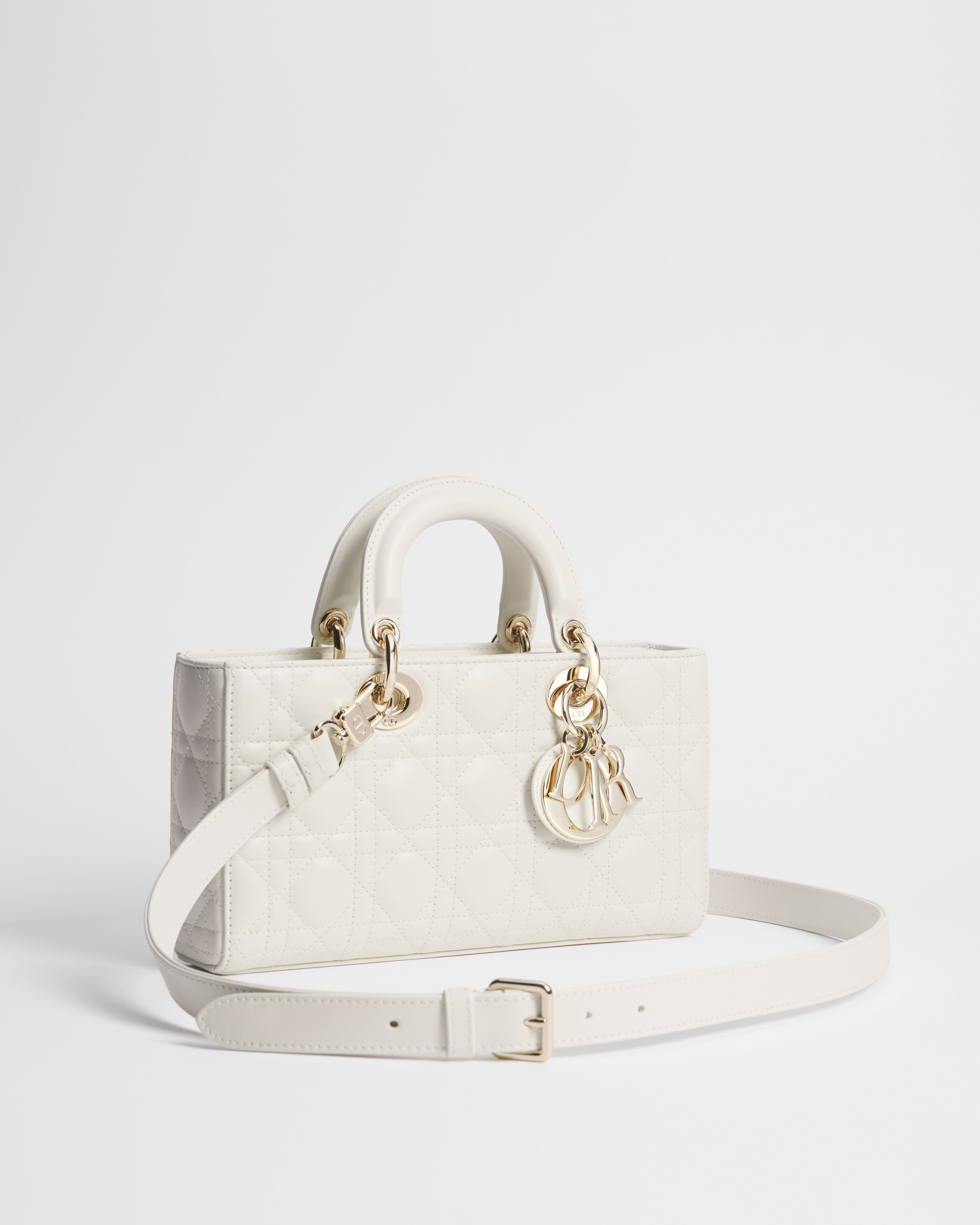 Medium Lady D-Joy Bag Latte Cannage Lambskin E03