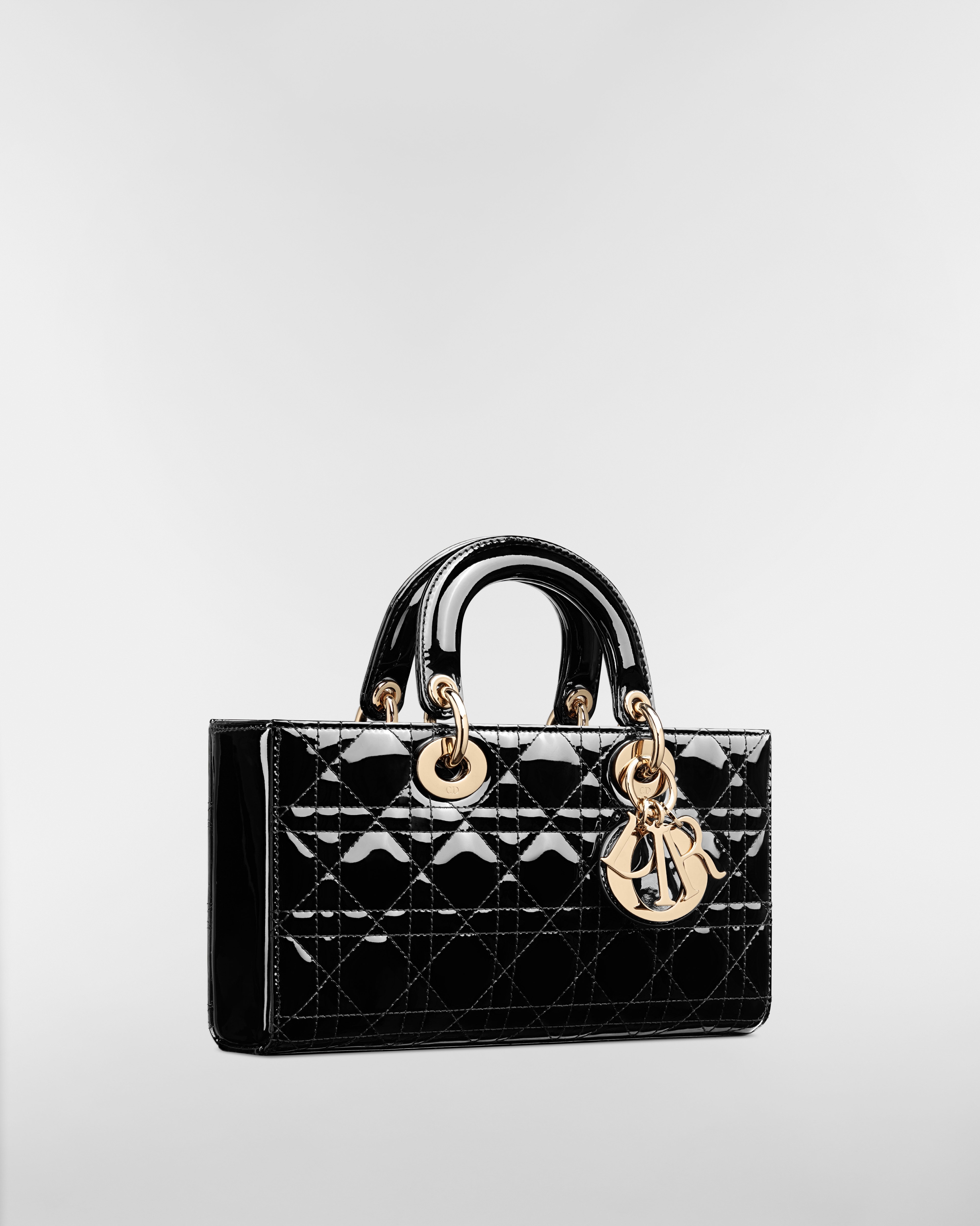 Medium Lady D-Joy Bag Black Patent Cannage Calfskin E03