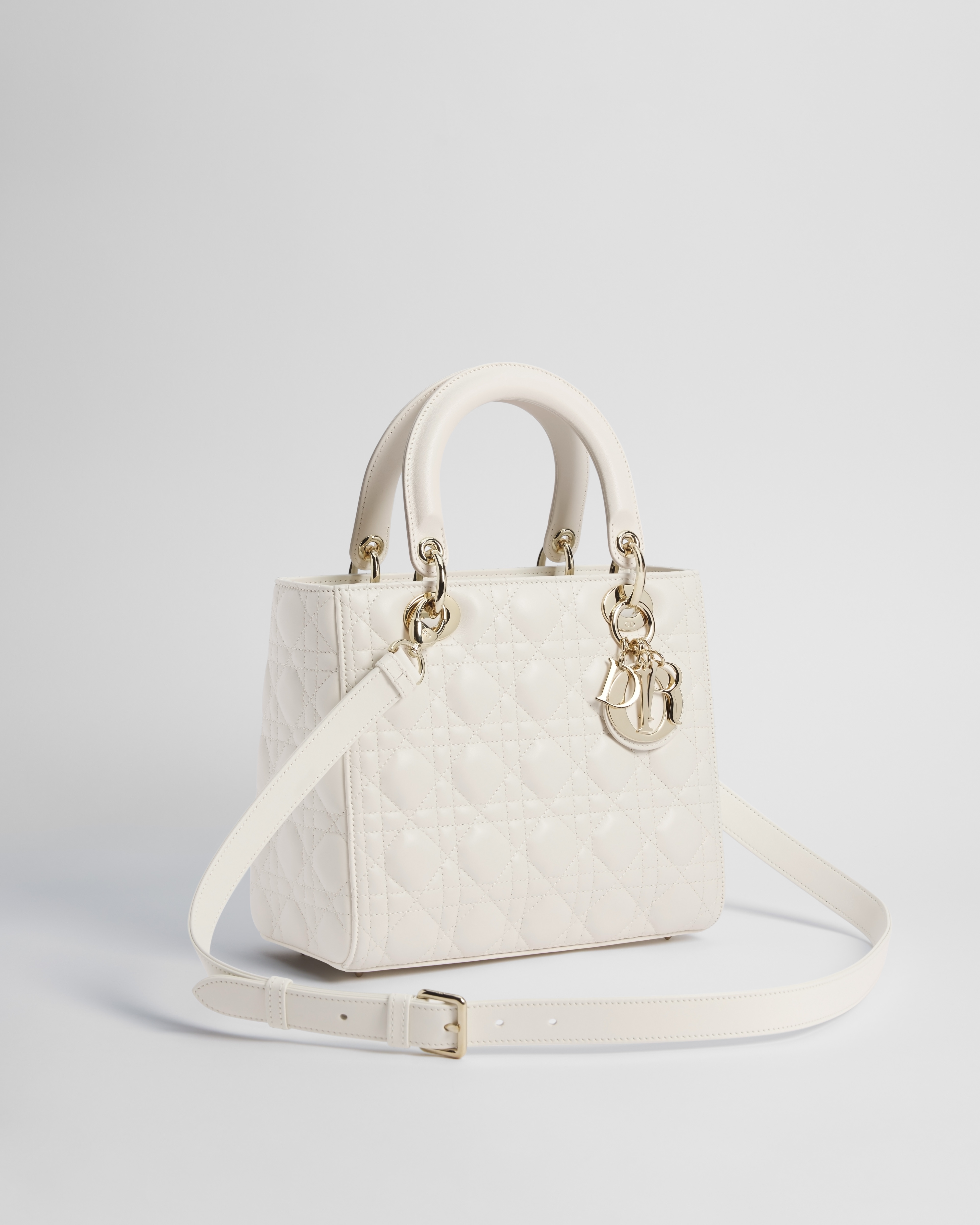 Medium Lady Dior Bag Latte Cannage Lambskin E03