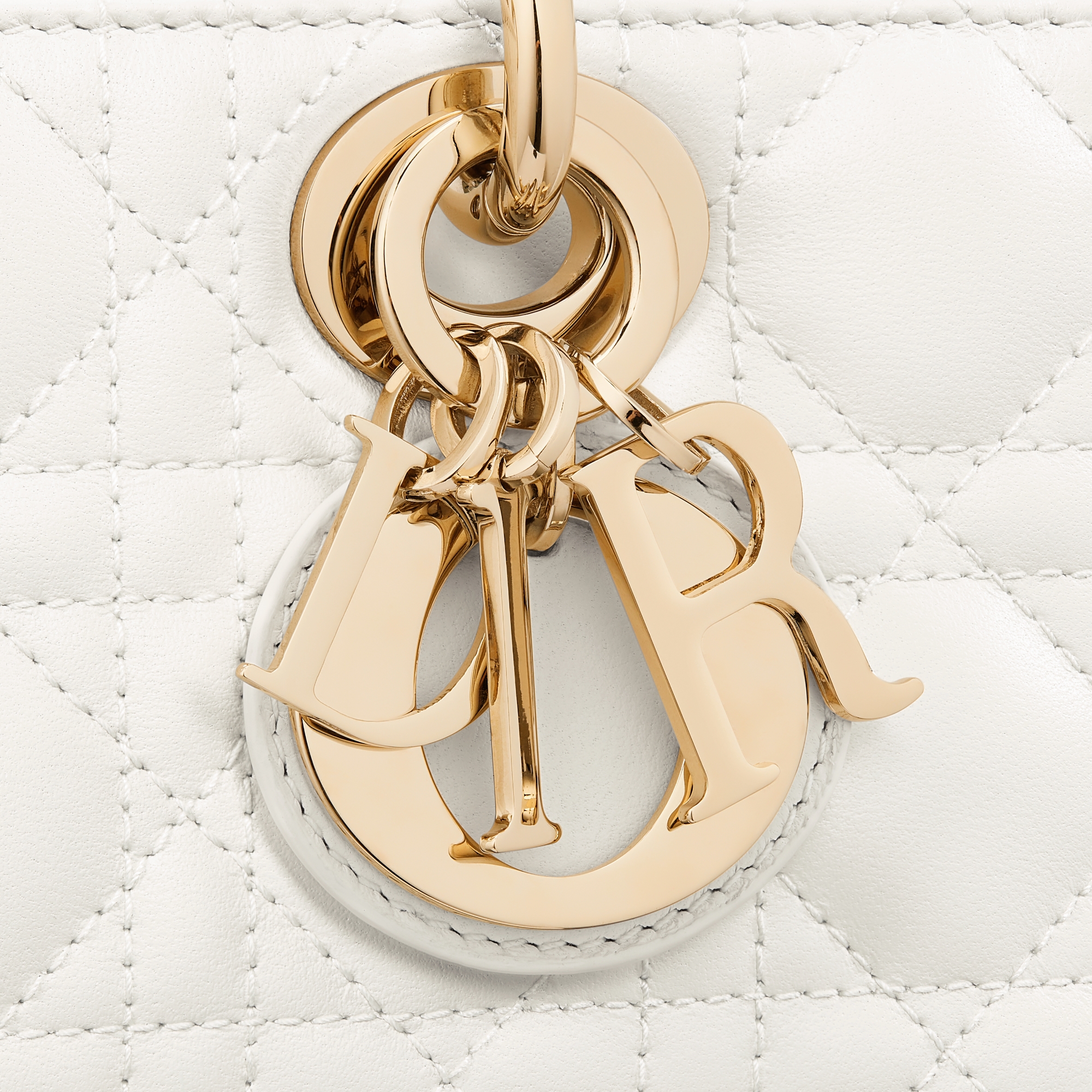 Sac Lady D-Joy Small Cuir d'agneau Cannage couleur latte E09