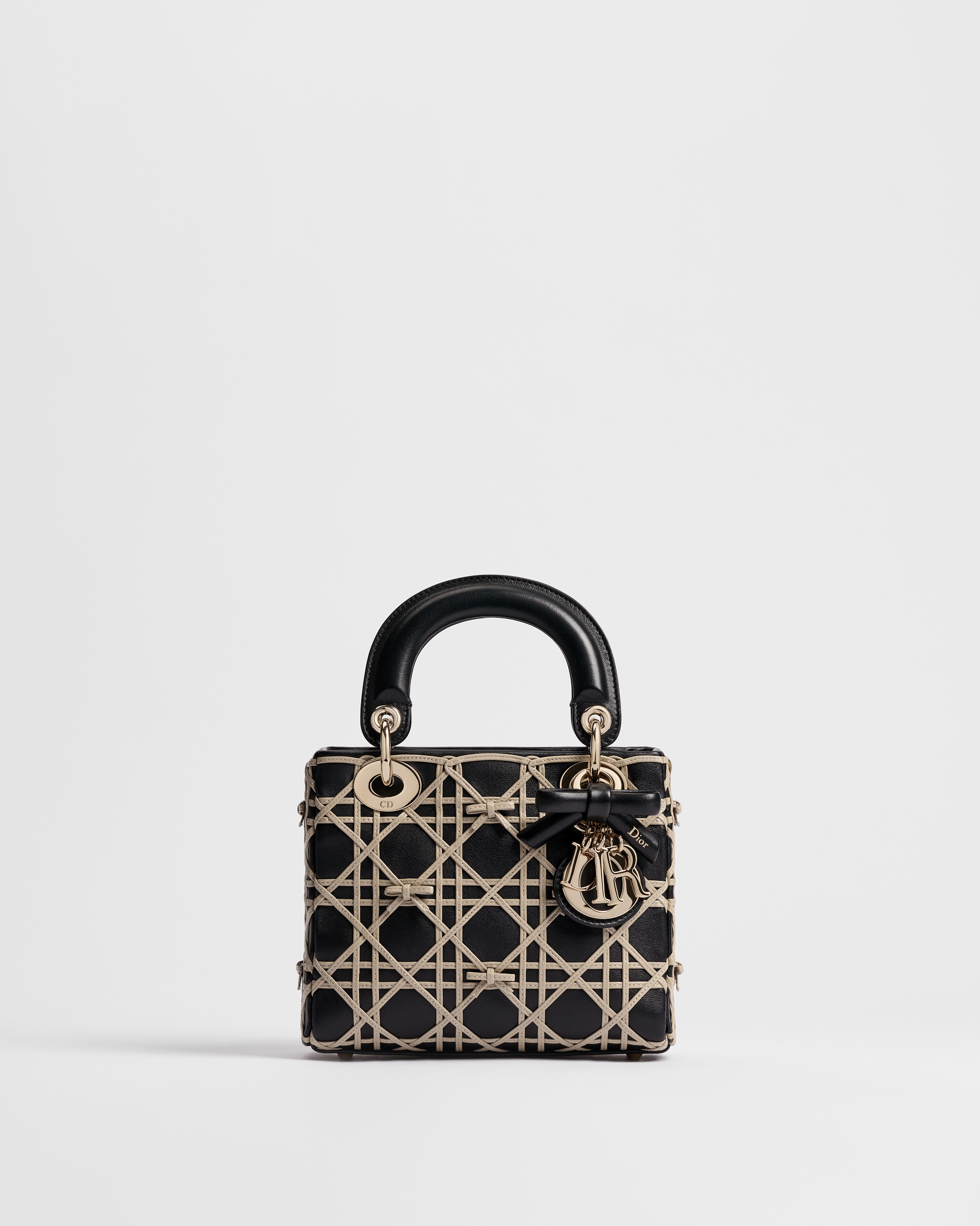 Mini Lady Dior Tasche mit Kette