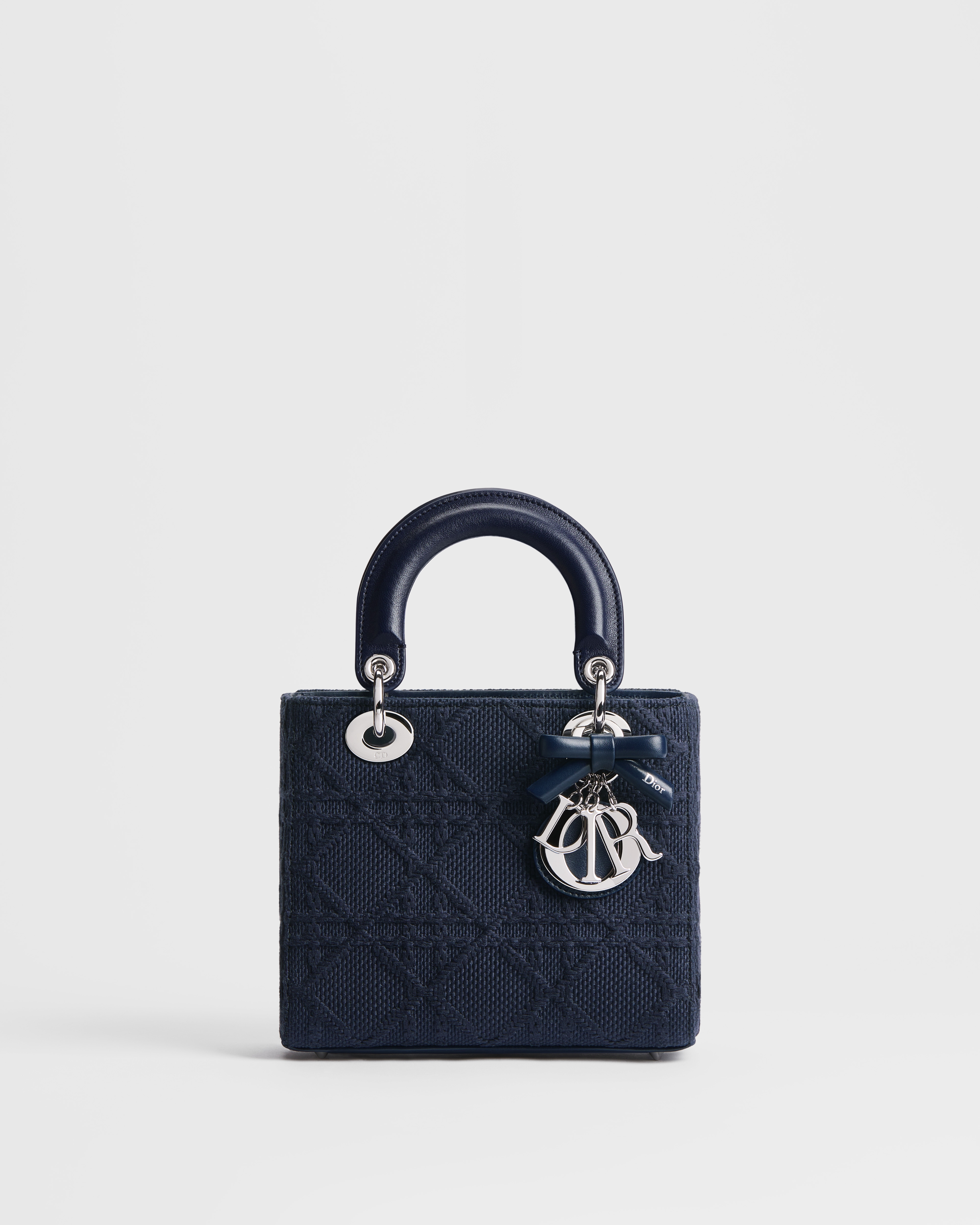 Kleine Lady Dior Tasche mit Trageriemen