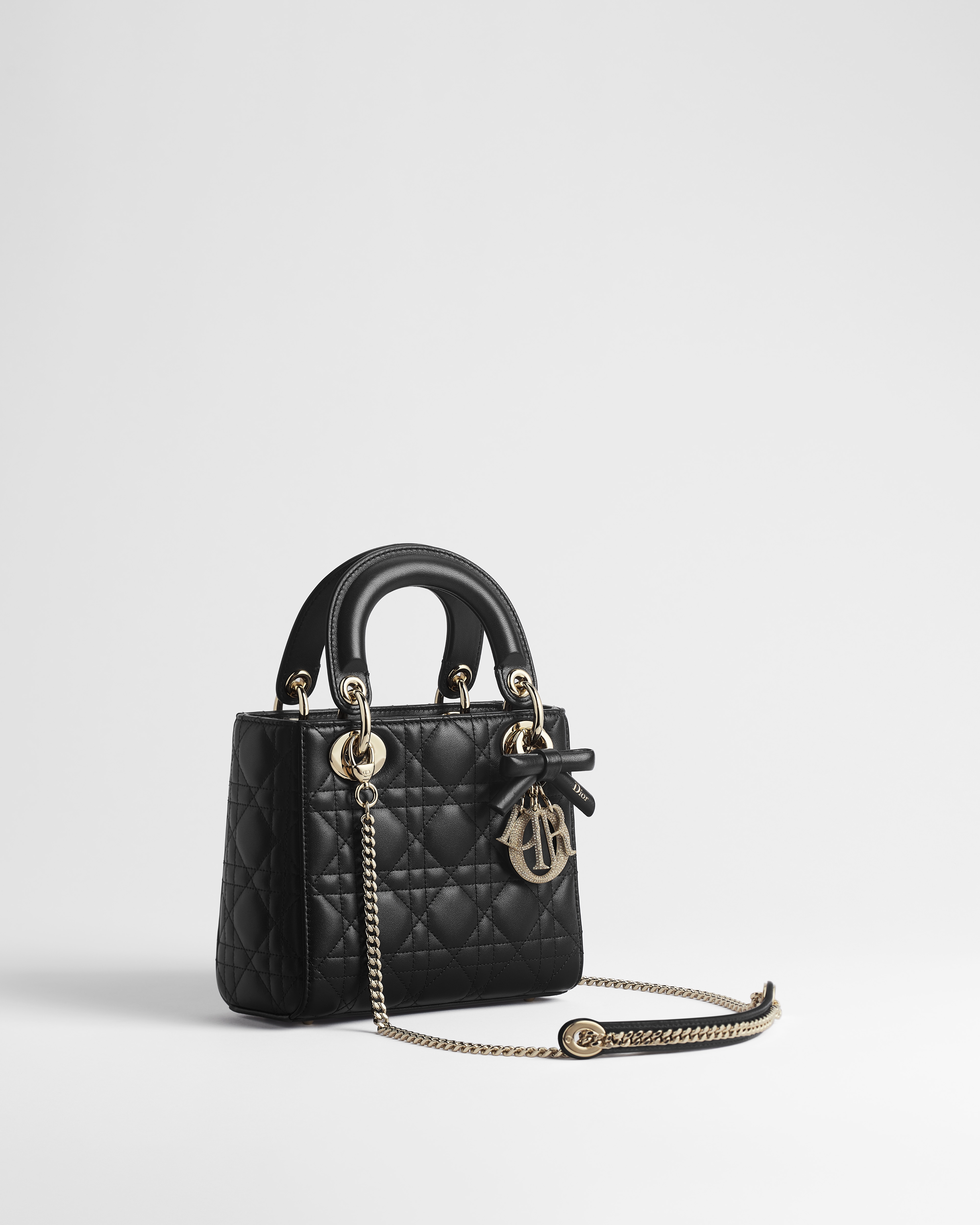 Mini Lady Dior Tasche mit Kette