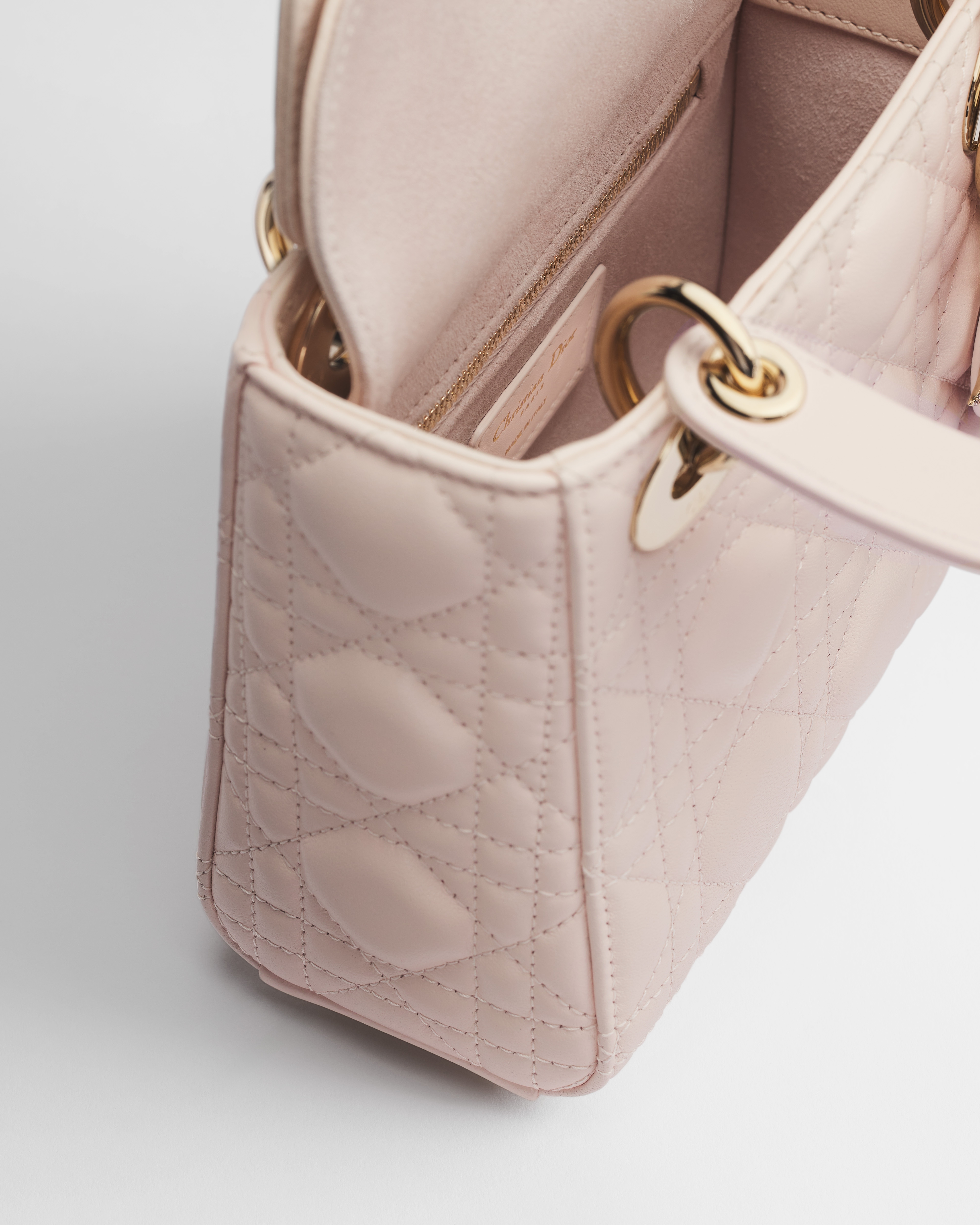Mini Lady Dior Tasche mit Kette
