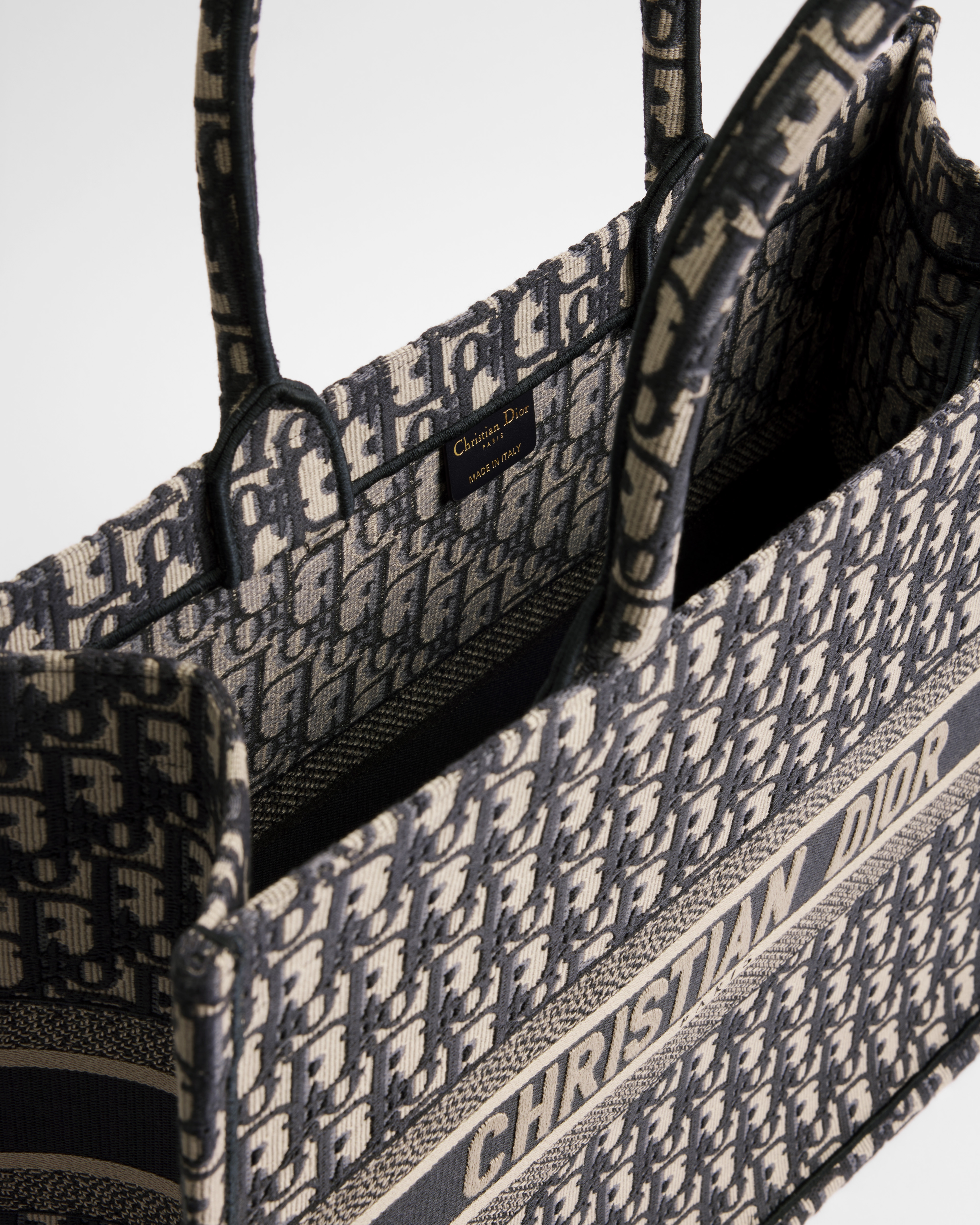 大碼 Dior Book Tote 米白色和藍色 Dior Oblique 刺繡（42 x 35 x 18.5 厘米） E06