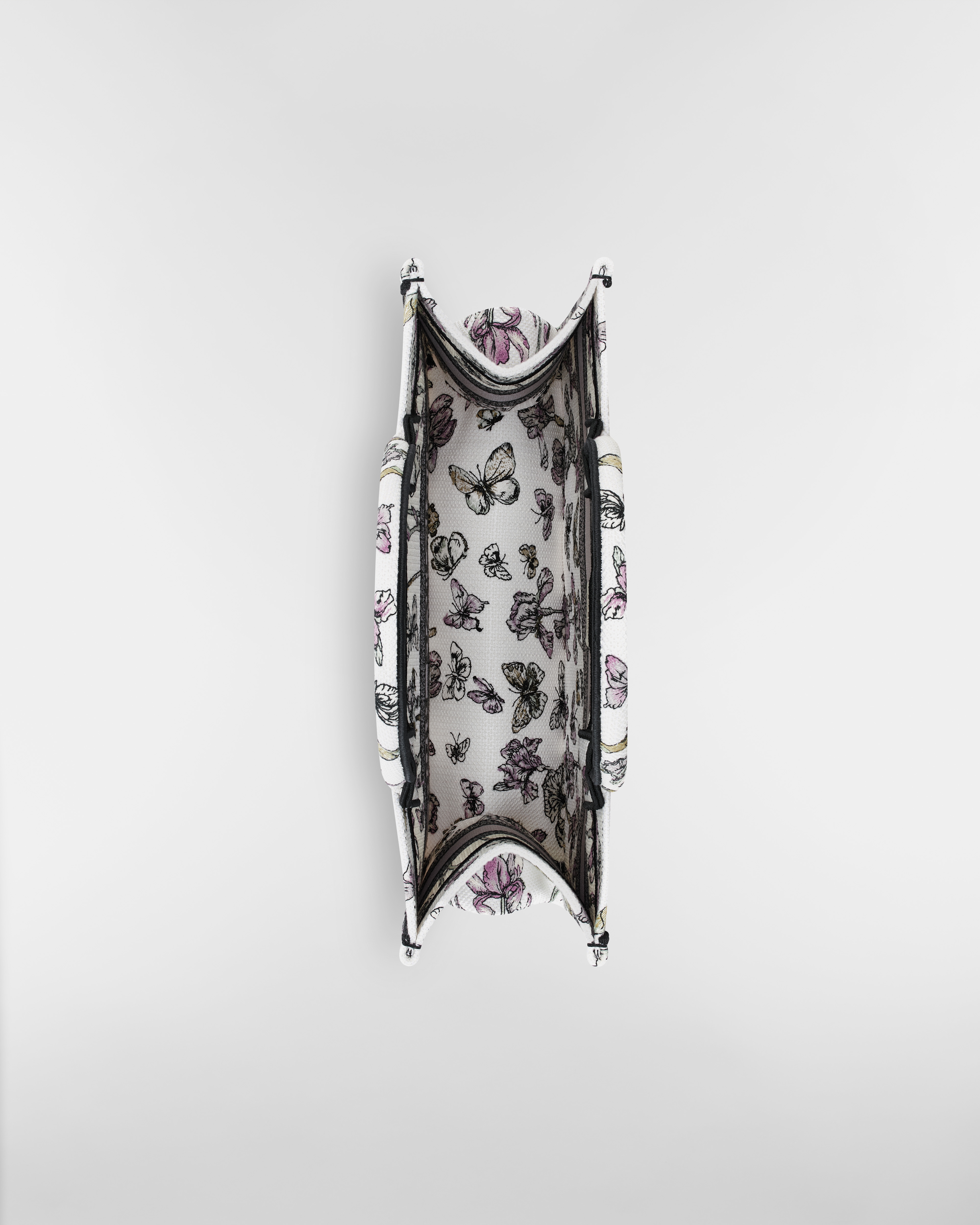 中碼 Dior Book Tote 奶白色多色 Butterflies & Iris 刺繡（36 x 27.5 x 16.5 厘米） E06