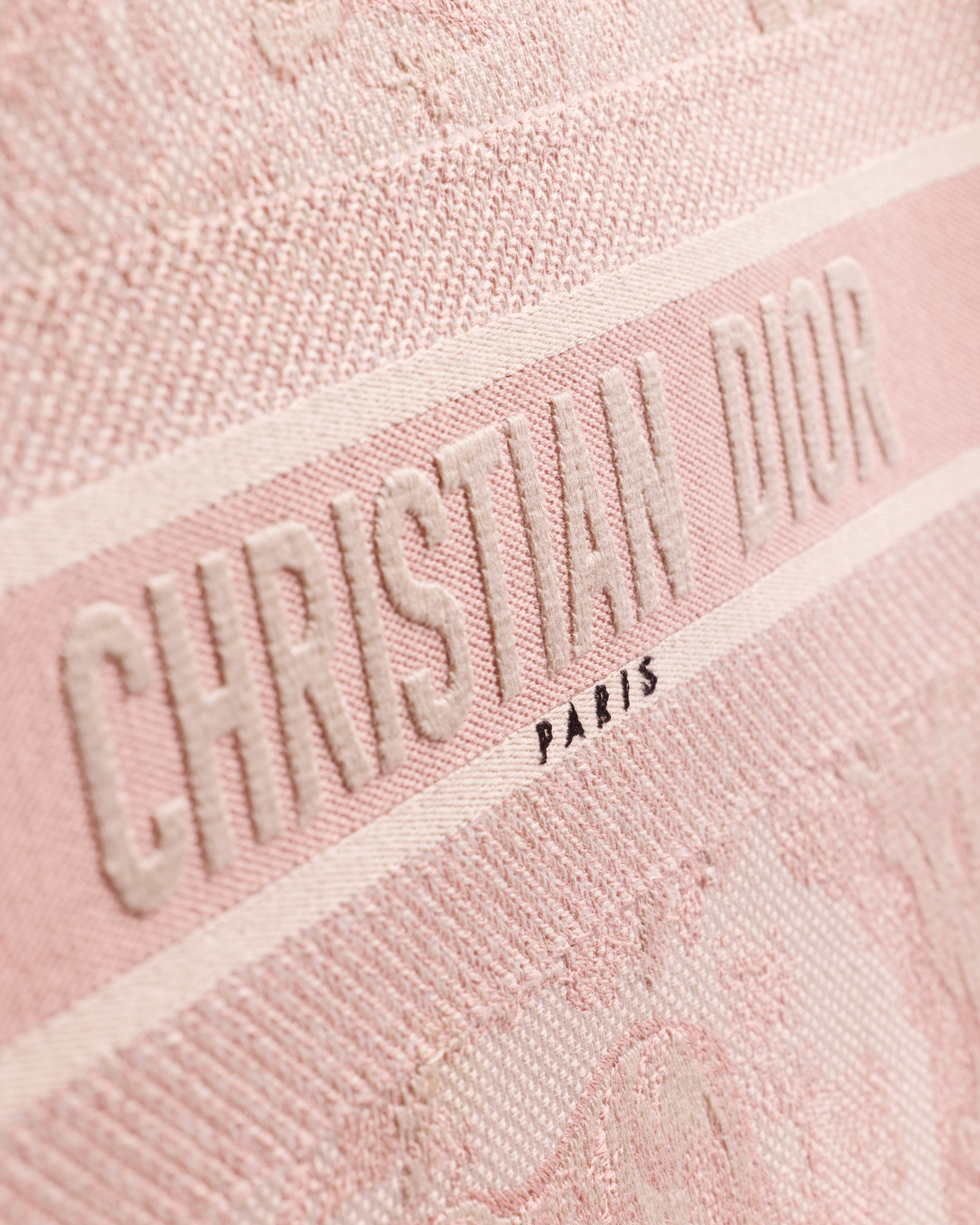 Dior Book Tote バッグ ミディアム トワル ドゥ ジュイ エンブロイダリー (36 x 27.5 x 16.5 cm) E09