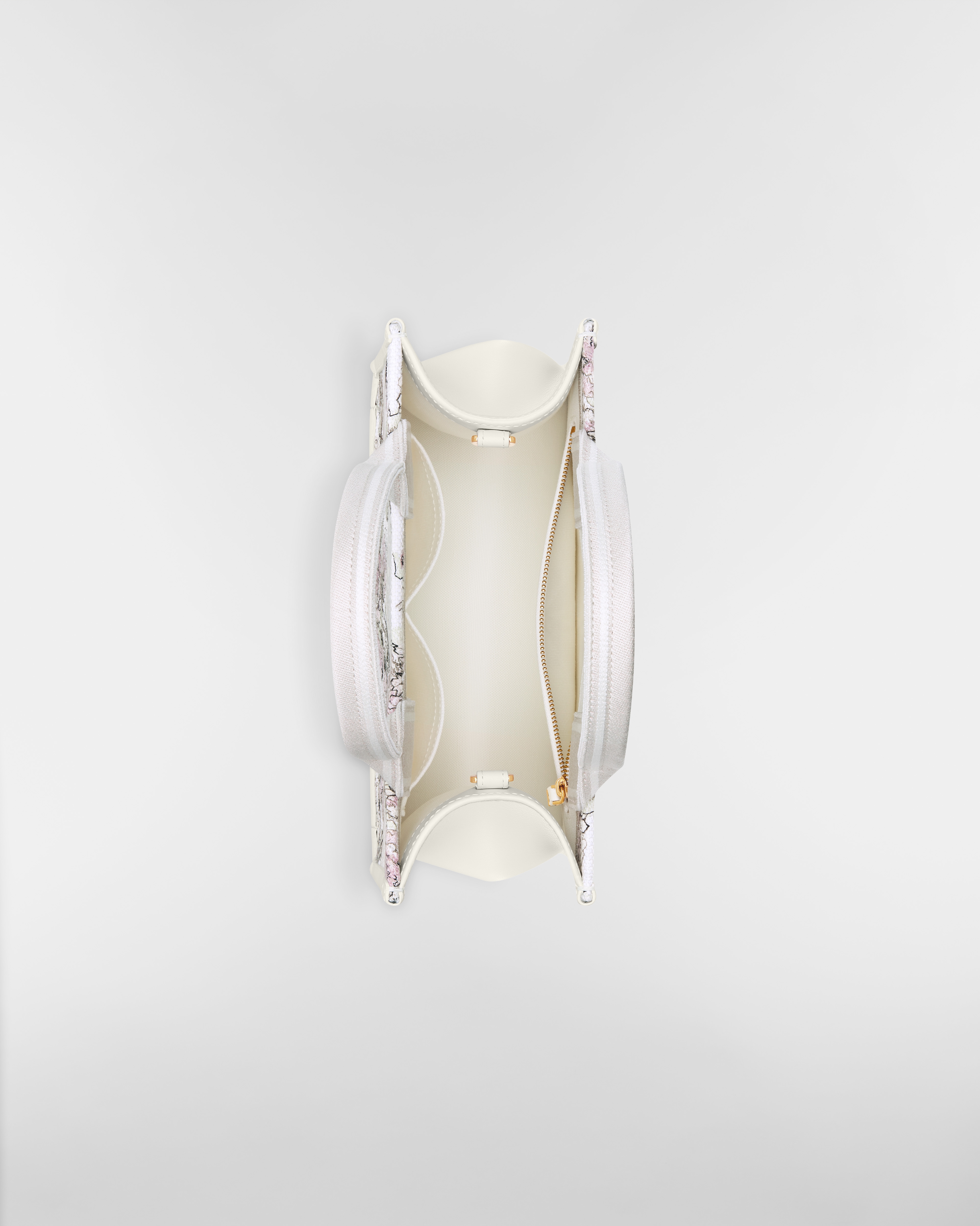 Sac Dior Book Tote Small Broderie Rosier de Dior multicolore et cuir de veau couleur latte (26,5 x 22 x 14 cm) E06