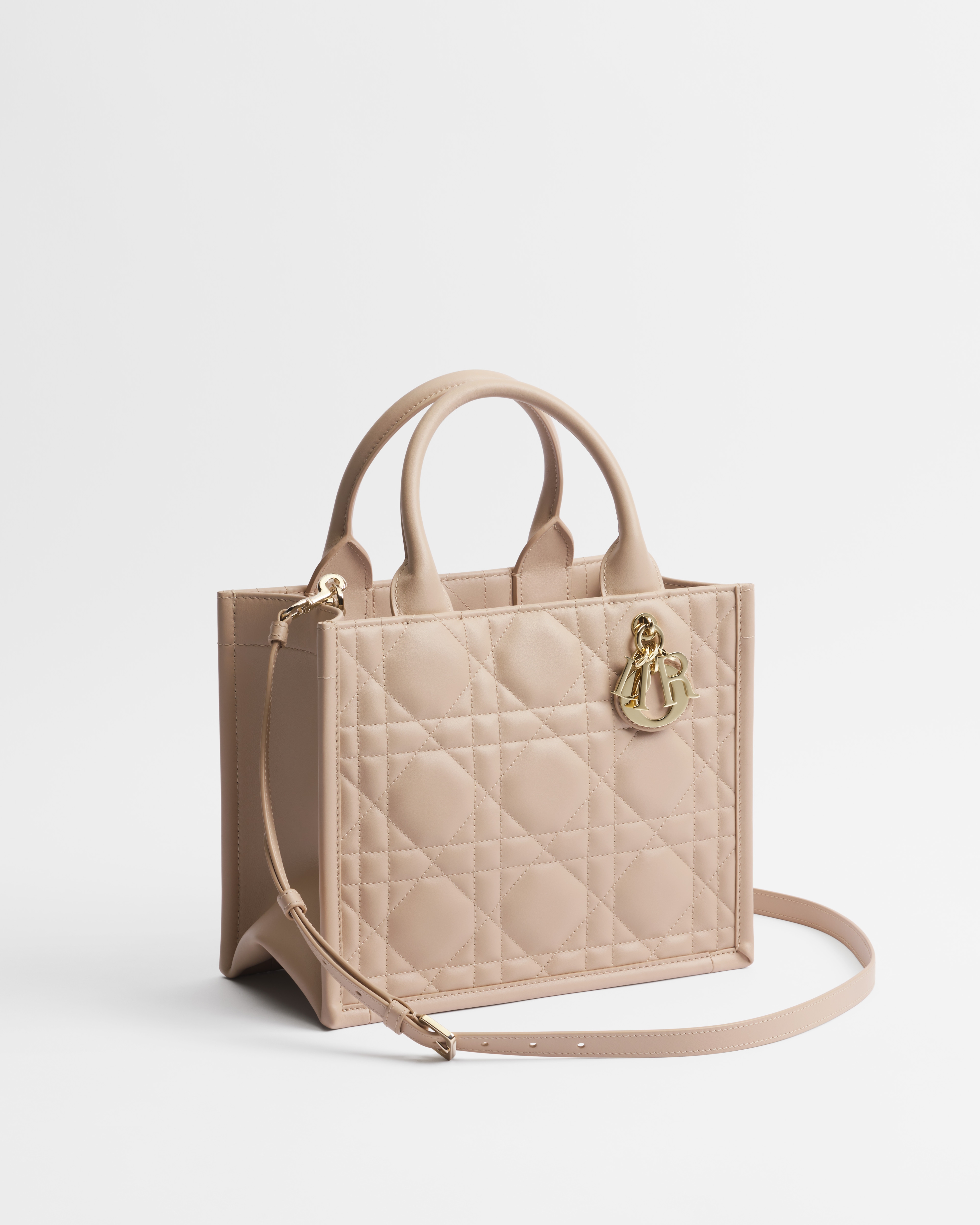 小碼 Dior Book Tote 粉米色大型藤格紋圖案小牛皮（26.5 x 22 x 14 厘米） E03