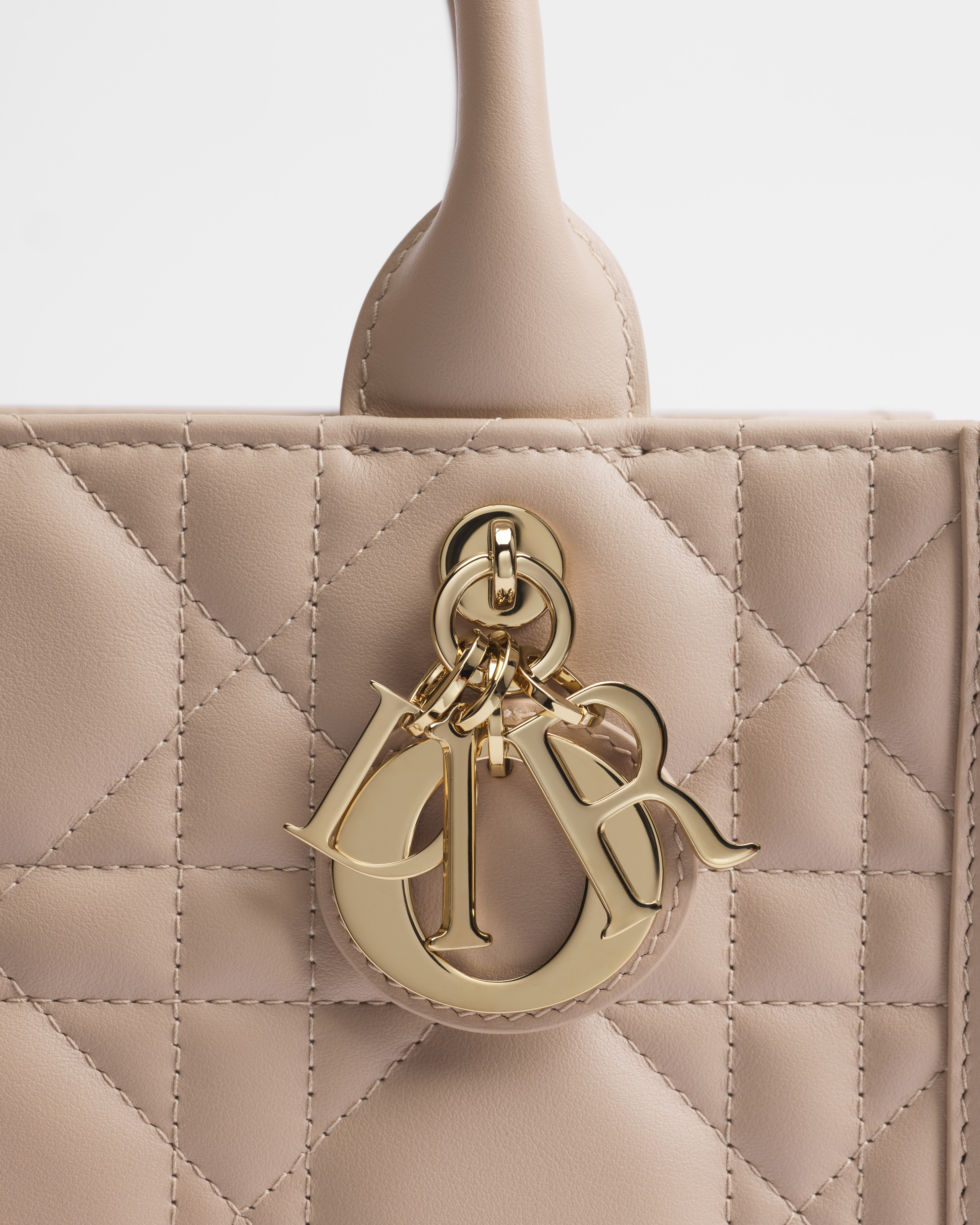 Small Dior Book Tote Powder Beige Macrocannage Calfskin (26.5 x 22 x 14 cm) E09