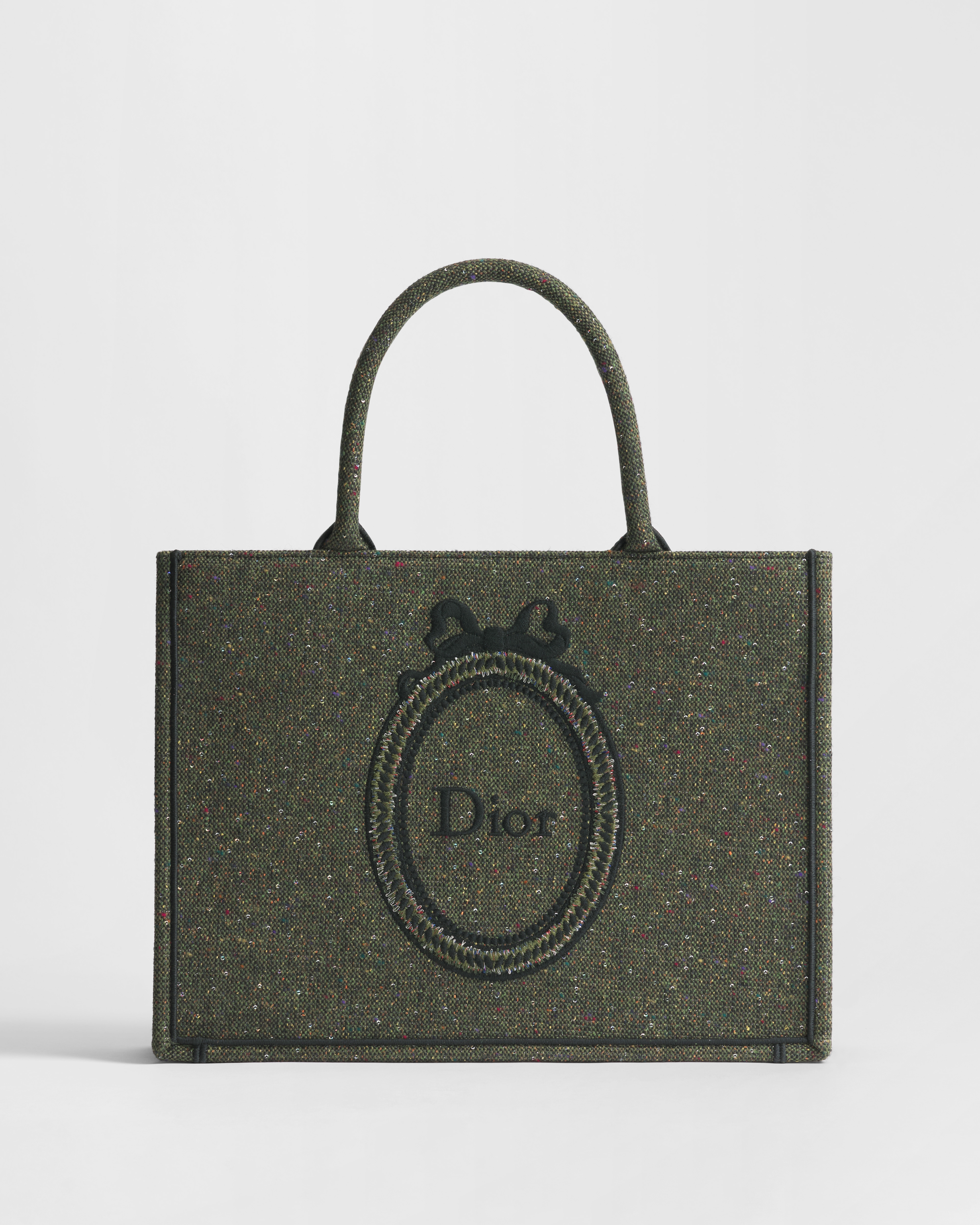 Dior Book Tote mediano con bandolera Tweed bordado con lentejuelas caqui y Dior Médaillon (36 x 27,5 x 16,5 cm) E01