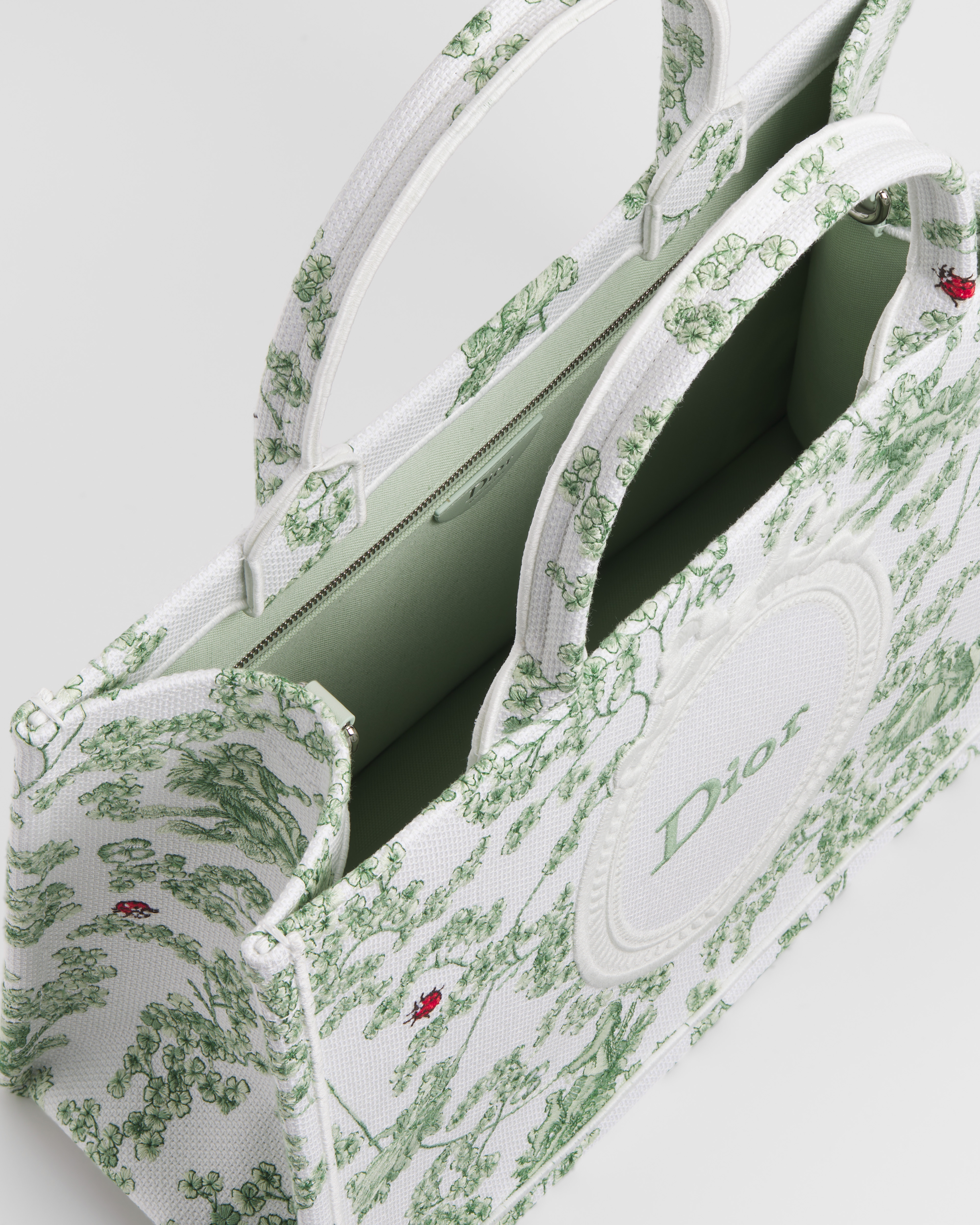 Medium Dior Book Tote with Strap Green Multicolor Toile de Jouy Clover Embroidery and White Dior Médaillon (36 x 27.5 x 16.5 cm) E06