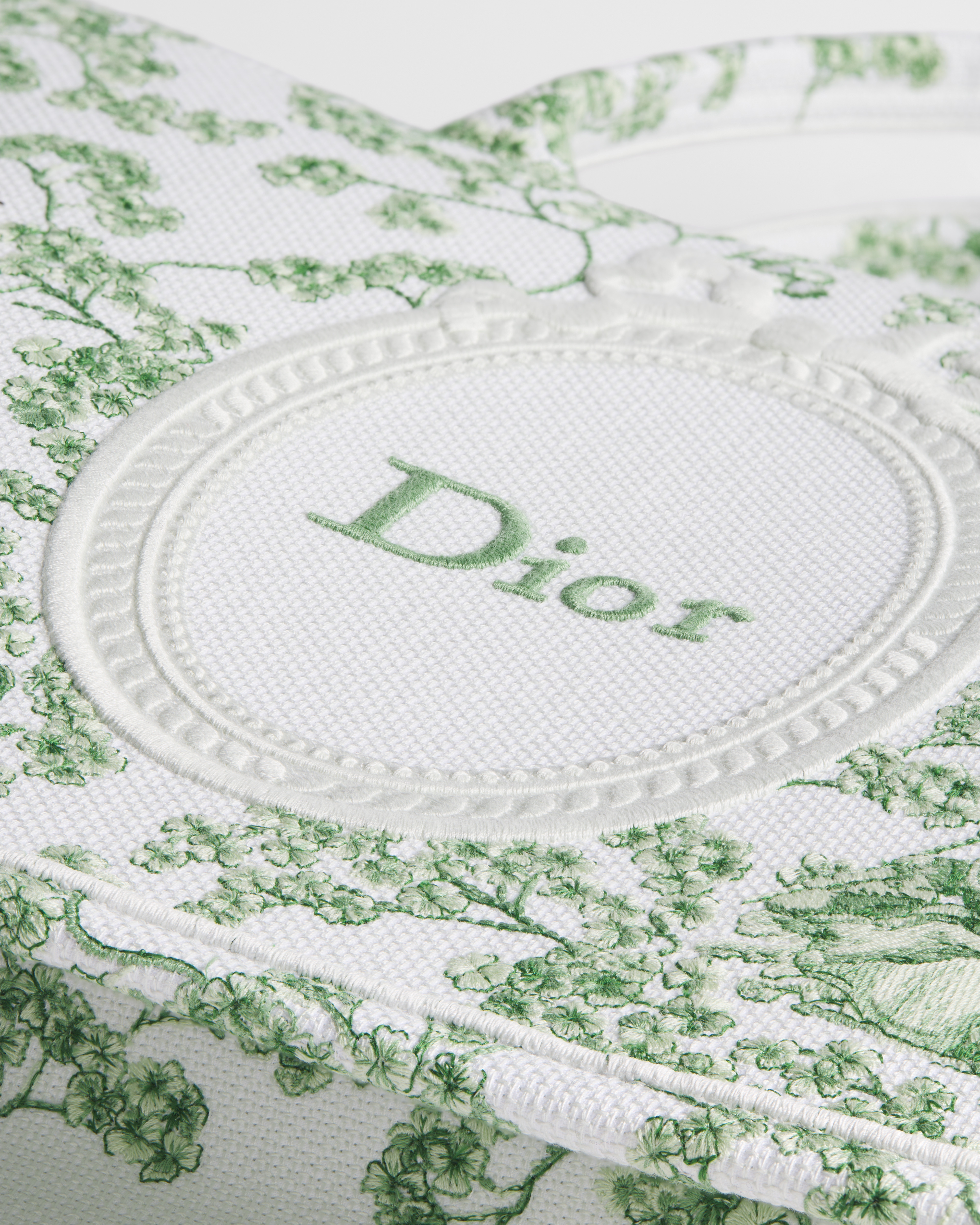 Medium Dior Book Tote with Strap Green Multicolor Toile de Jouy Clover Embroidery and White Dior Médaillon (36 x 27.5 x 16.5 cm) E11