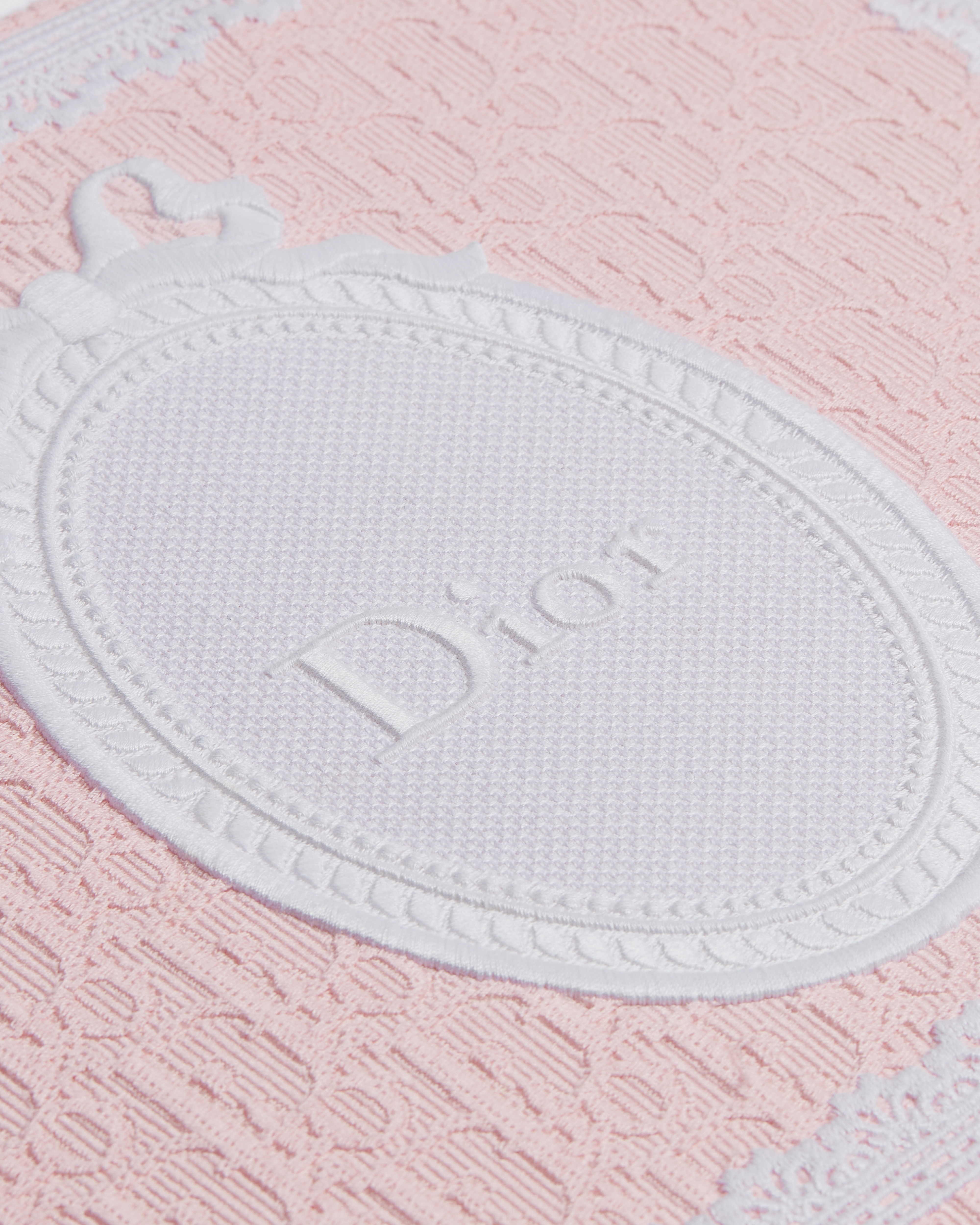 Medium Dior Book Tote with Strap Rose Soupir Dior Oblique Embroidery with White Lace and Dior Médaillon (36 x 27.5 x 16.5 cm) E09