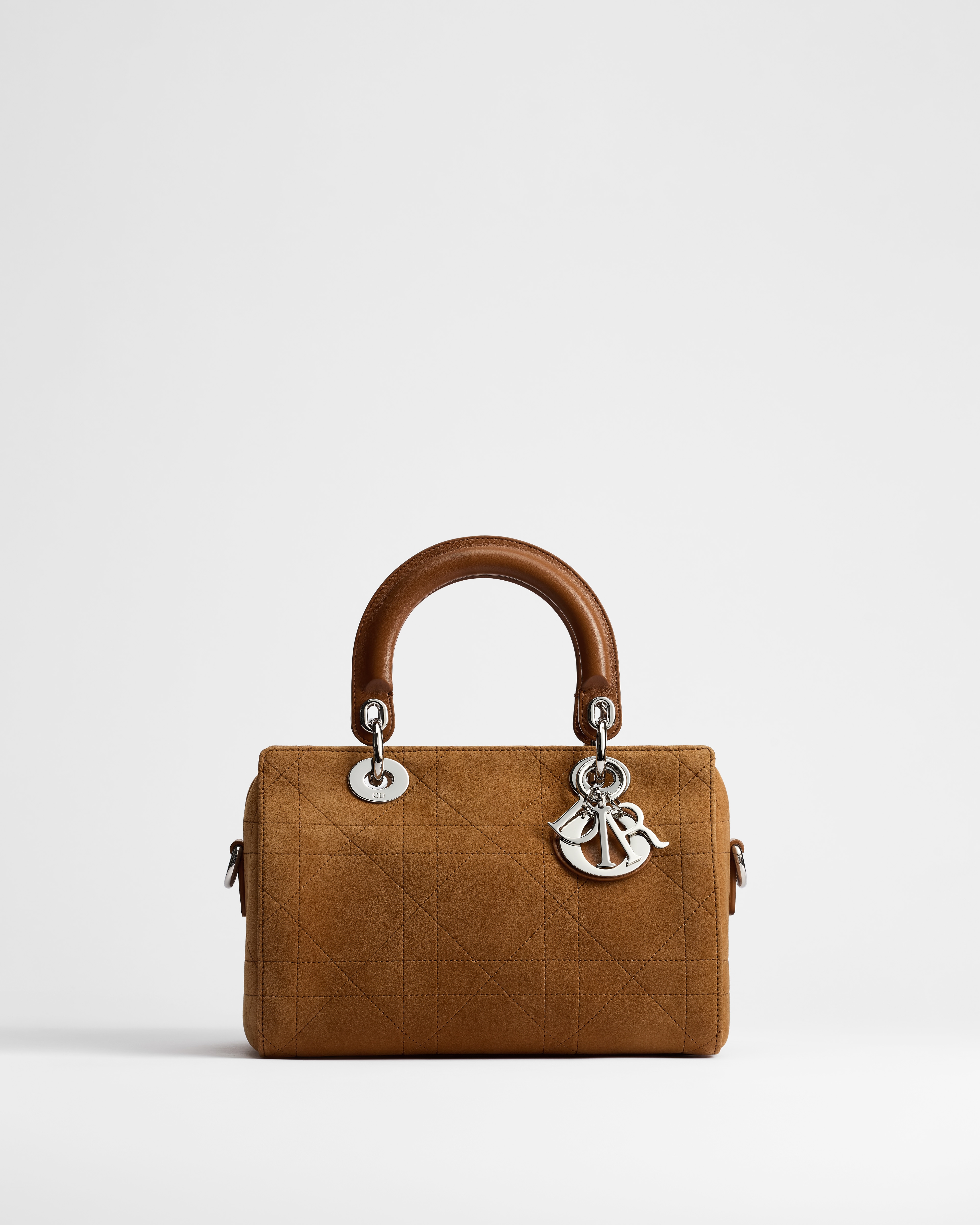 Kleine Dior Granville-tas Goudbruin kalfssuède met Flat Macrocannage-motief E01