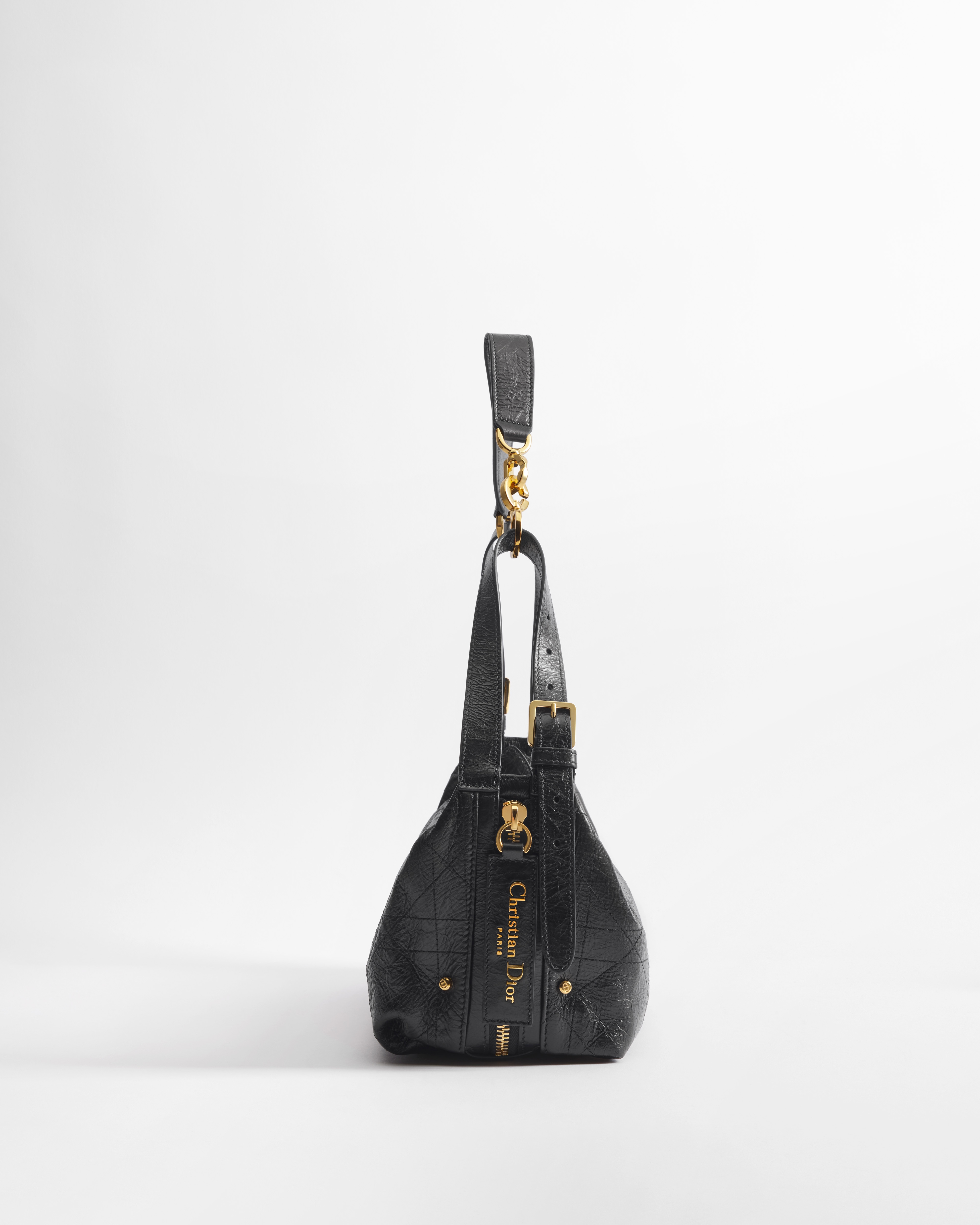 Medium D-Journey Bag in Crinkled Calfskin Black Flat Macrocannage E02