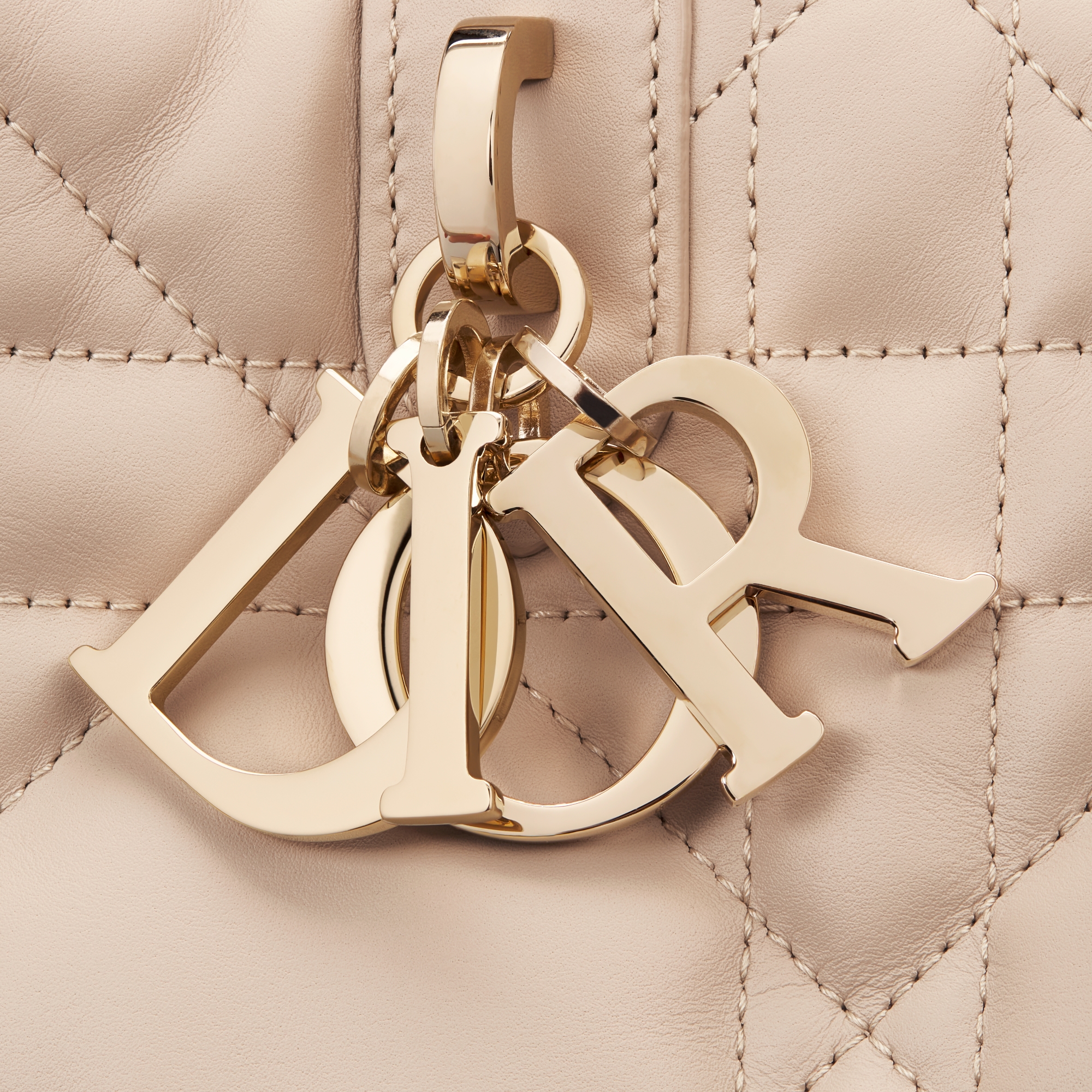 Large Dior Toujours Bag Powder Beige Macrocannage Calfskin E09