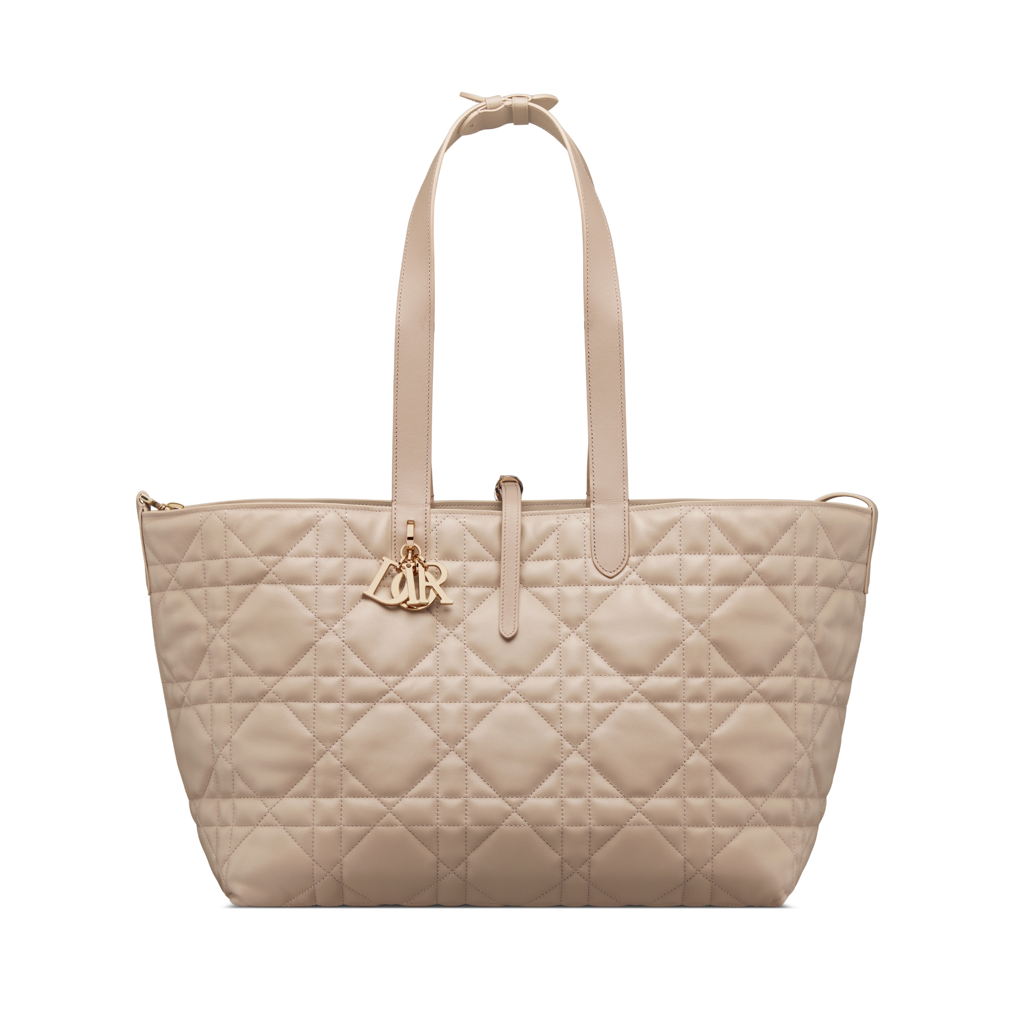 Große Dior Toujours Tasche Macrocannage Kalbsleder in Wüstentaupe E07