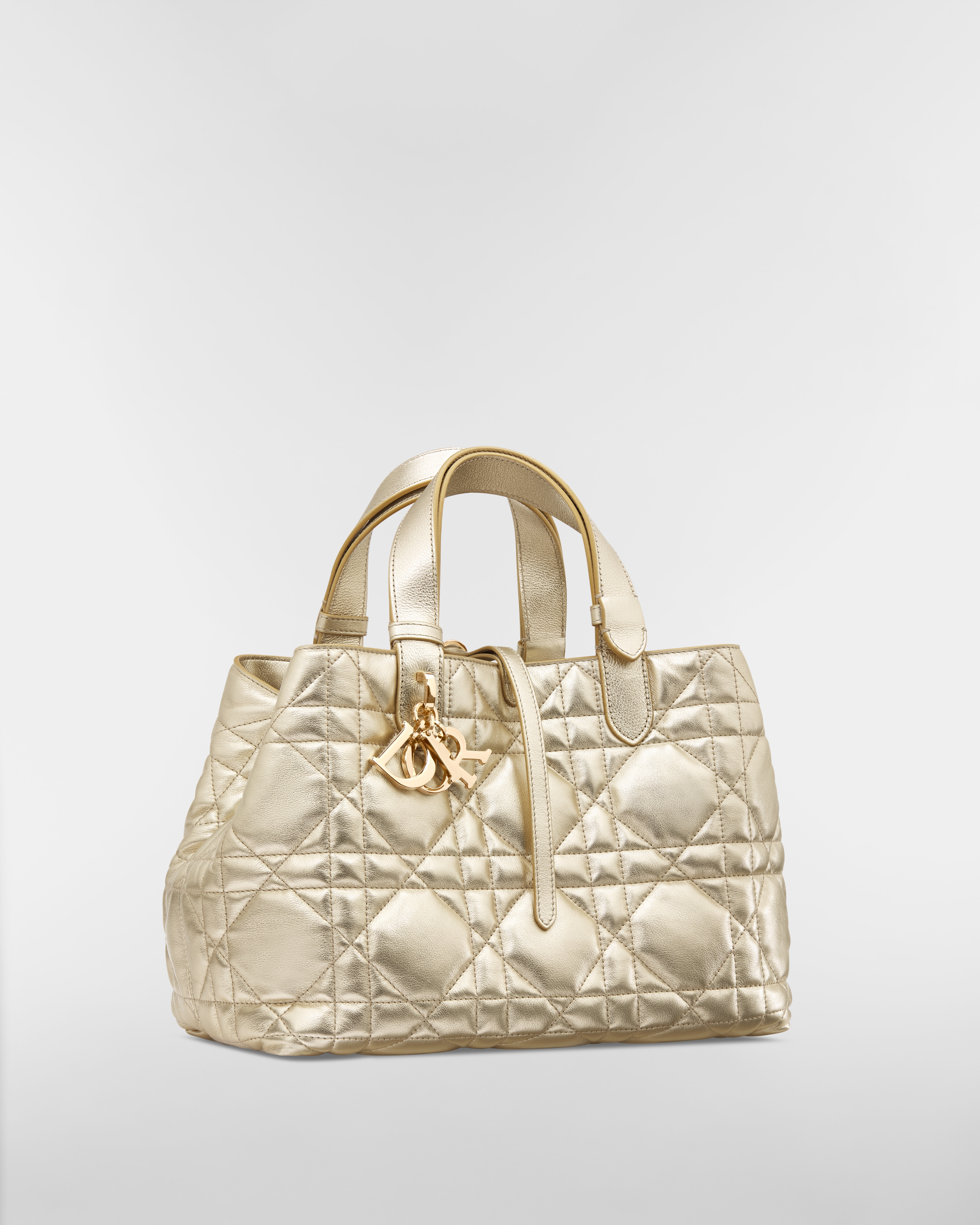 Medium Dior Toujours Bag Metallic Gold-Tone Macrocannage Calfskin E03