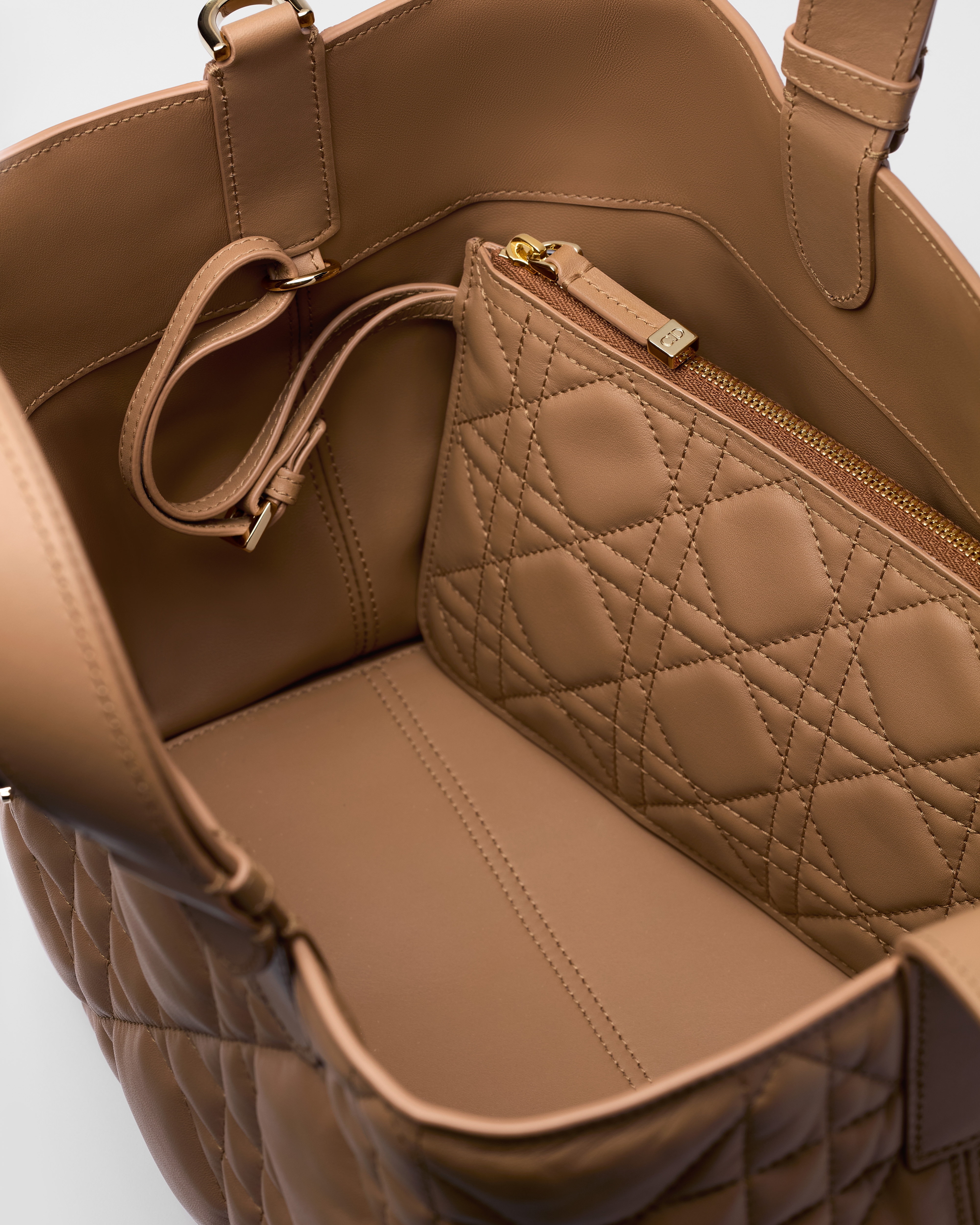 Medium Dior Toujours Bag