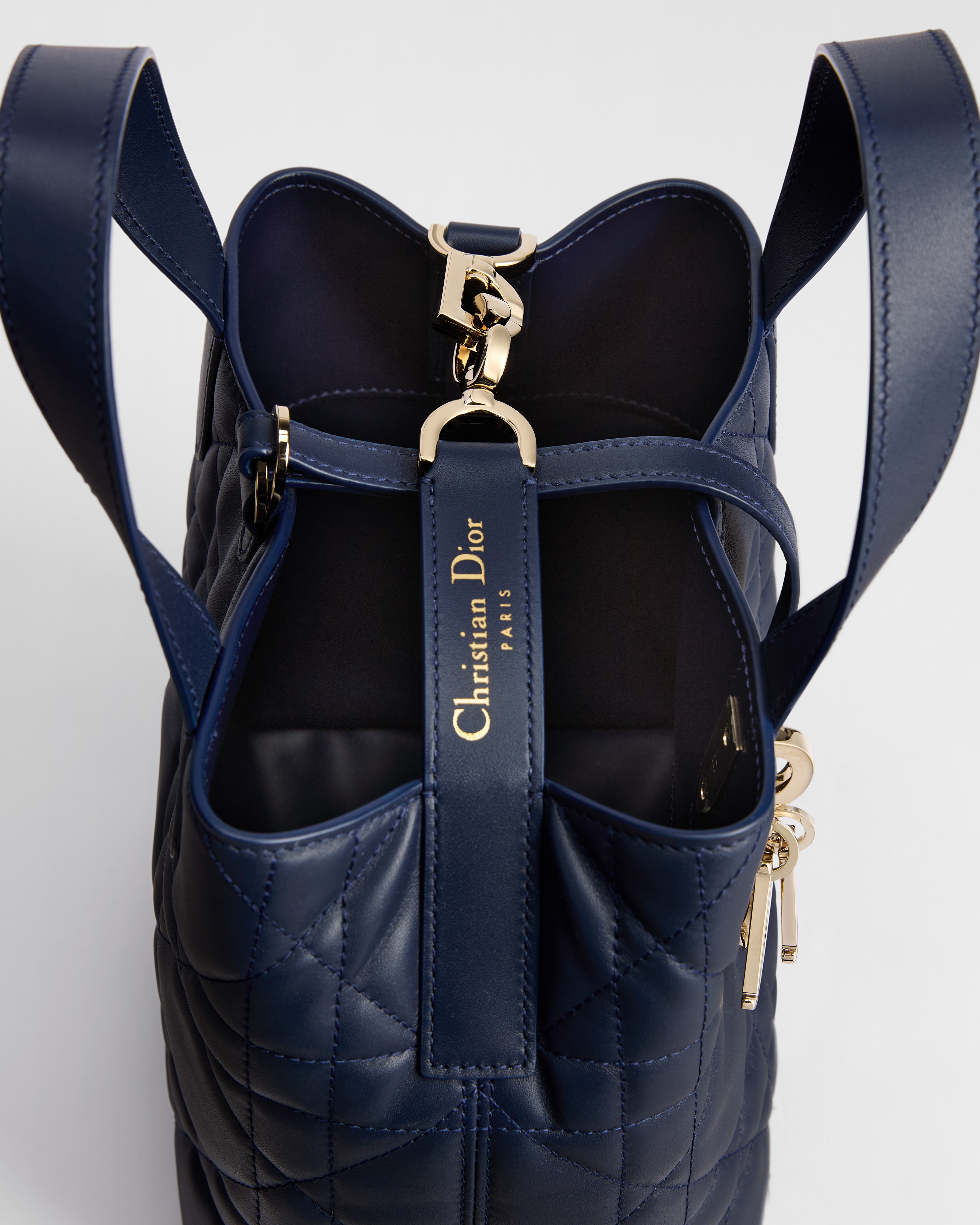 Small Dior Toujours Vertical Tote Bag Indaco Macrocannage Calfskin | DIOR