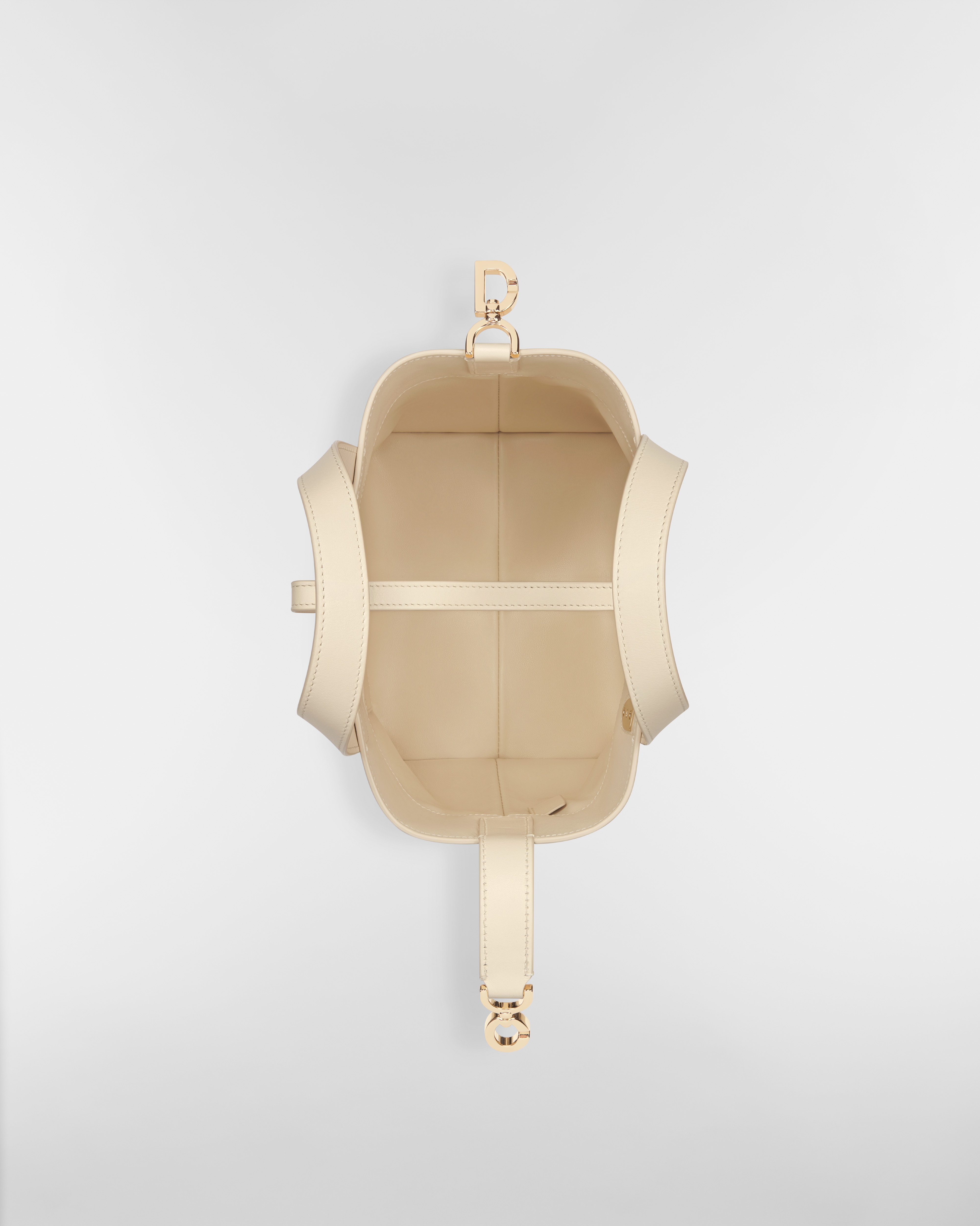 Small Dior Toujours Vertical Tote Bag Light Beige Macrocannage Calfskin E06