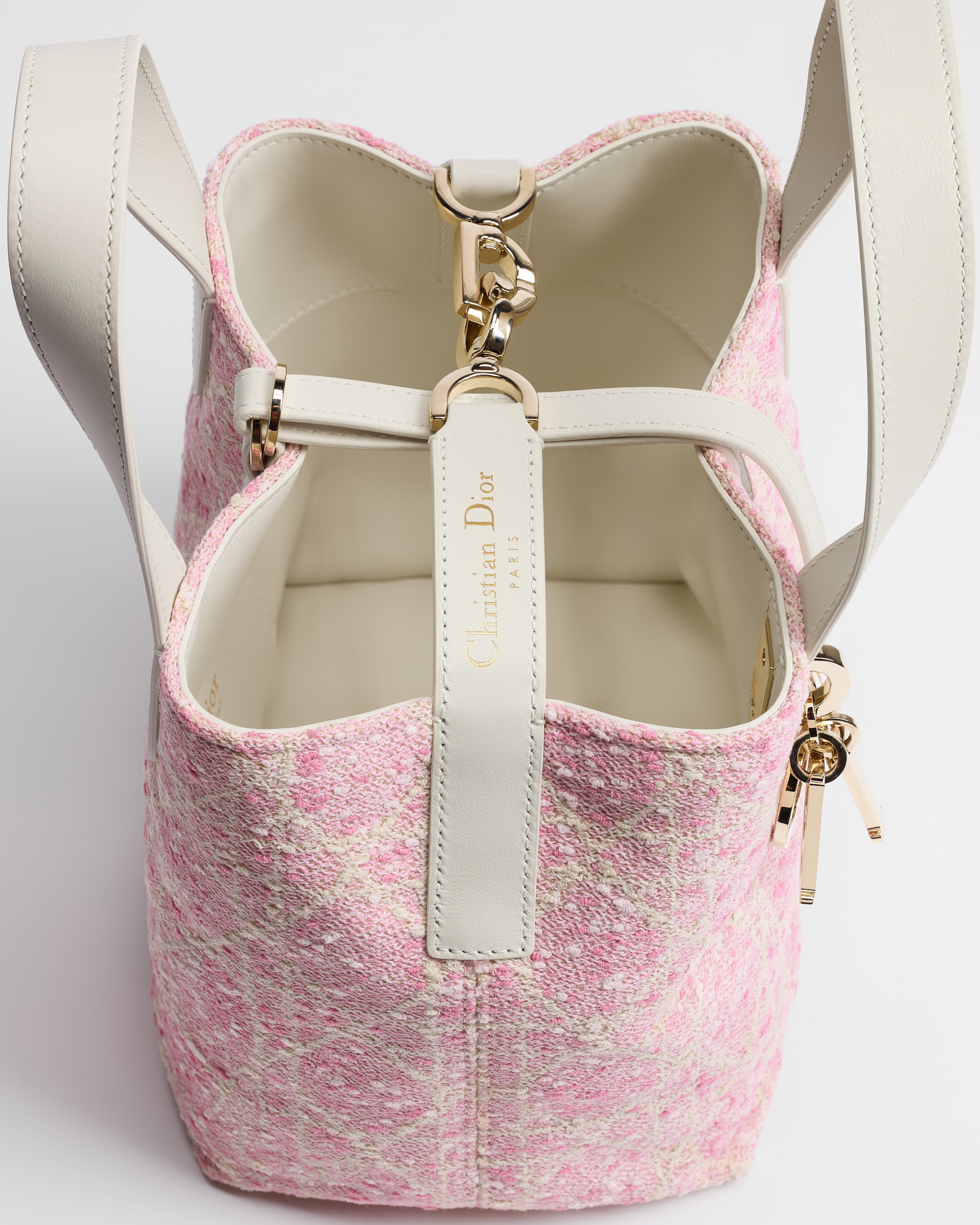 Bolso tote vertical pequeño Dior Toujours Tweed rosa con motivo Cannage blanco E06