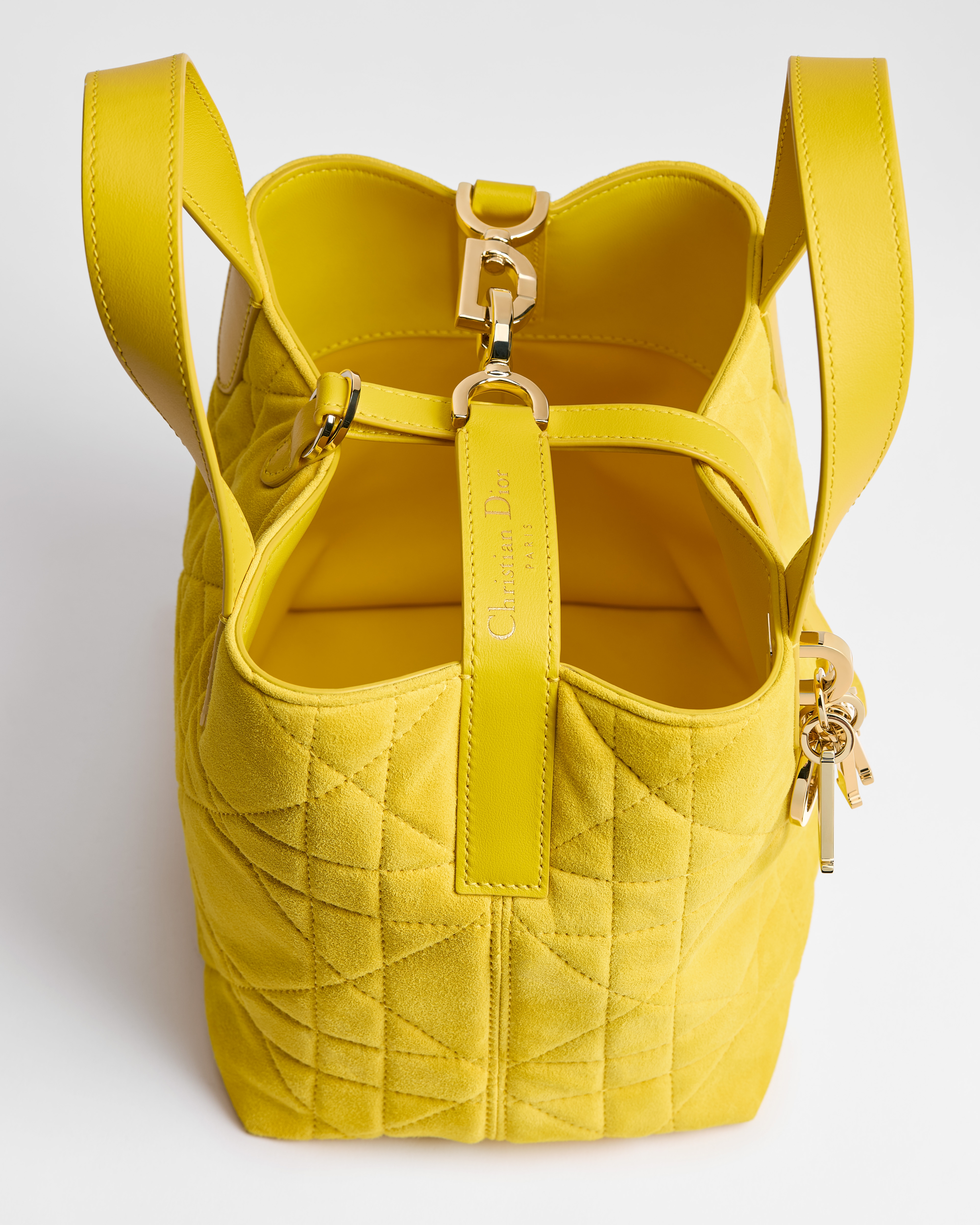 Small Dior Toujours Vertical Tote Bag Buttercup Macrocannage Suede Goatskin E09