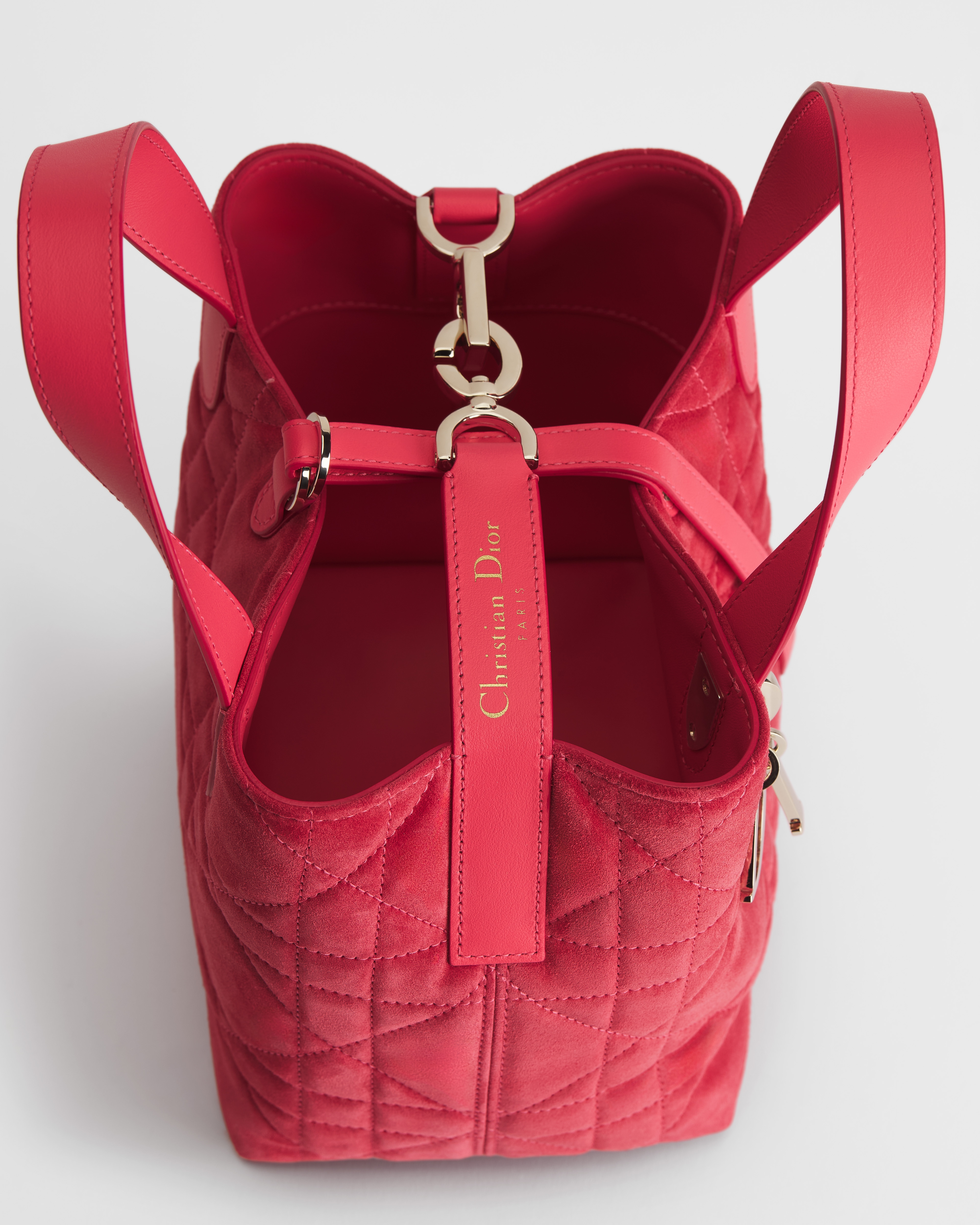 Sac cabas vertical Dior Toujours Small Veau velours Macrocannage rose Peony E06